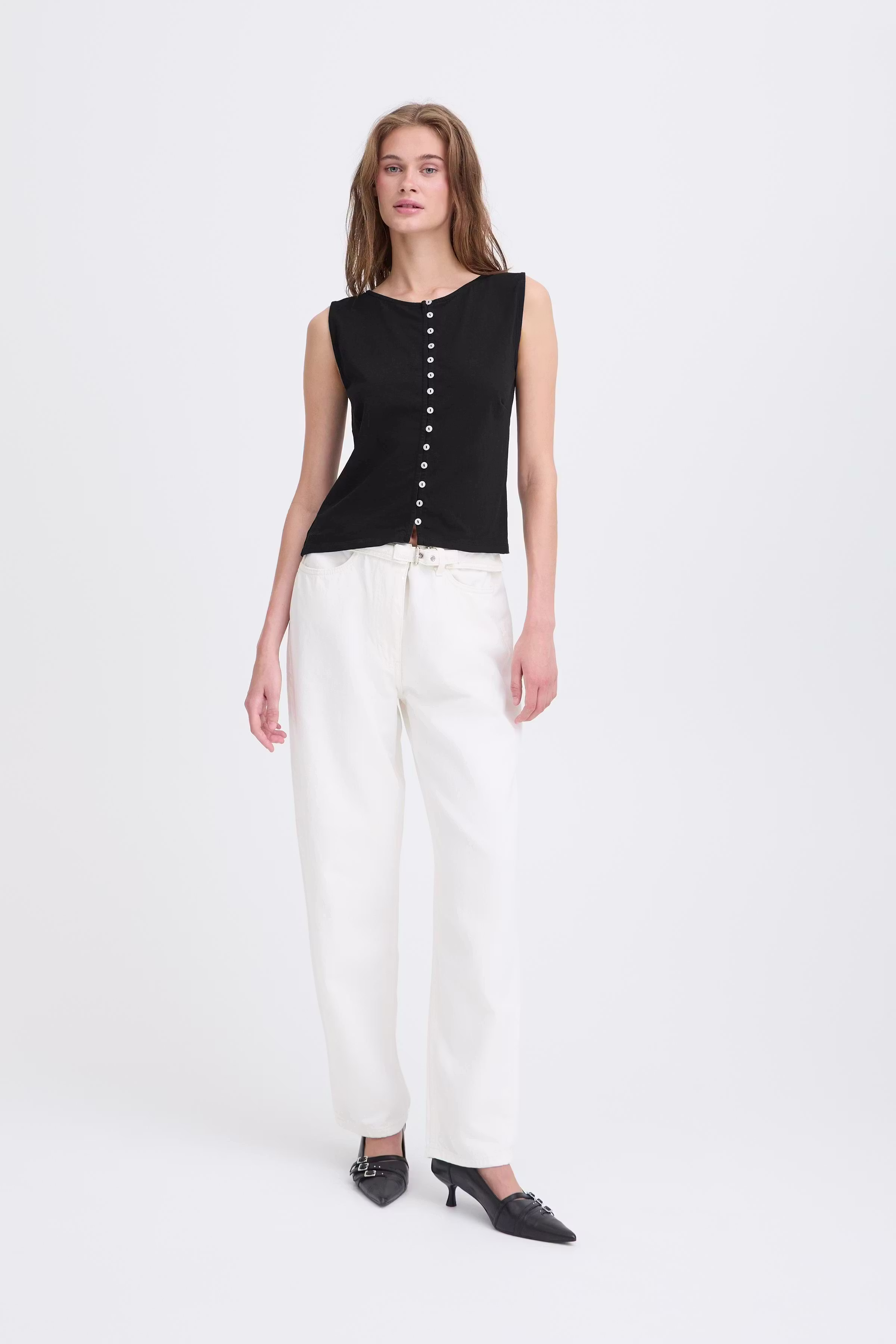 IHSARI Top LOOKBOOK FRONT 20124631-194008