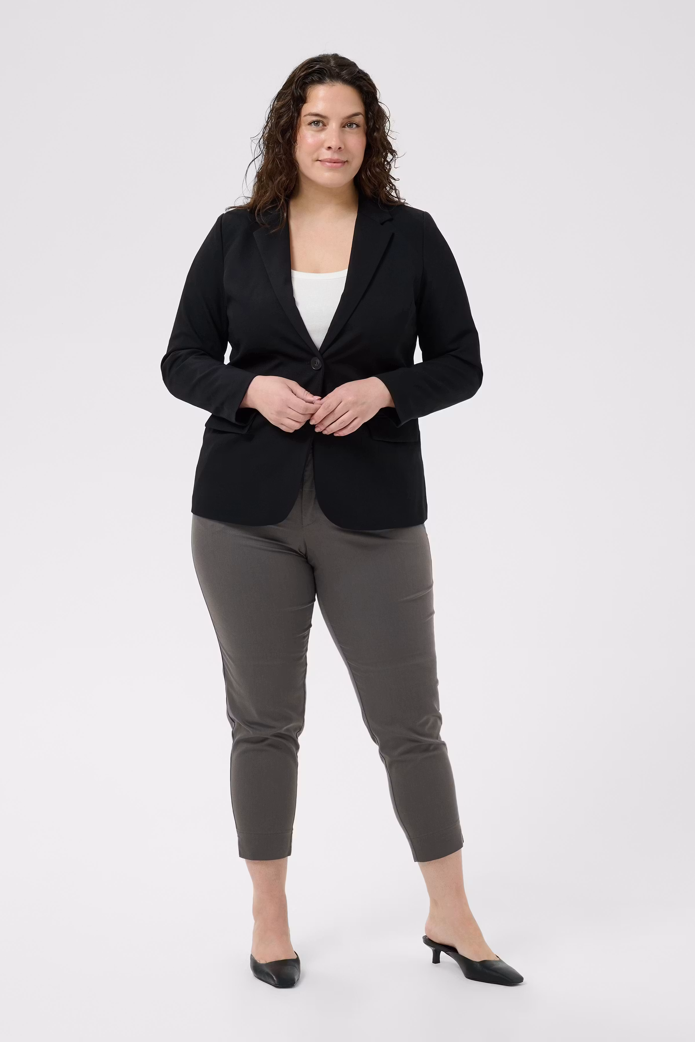 KCleana Byxor LOOKBOOK FRONT 10581546-103741