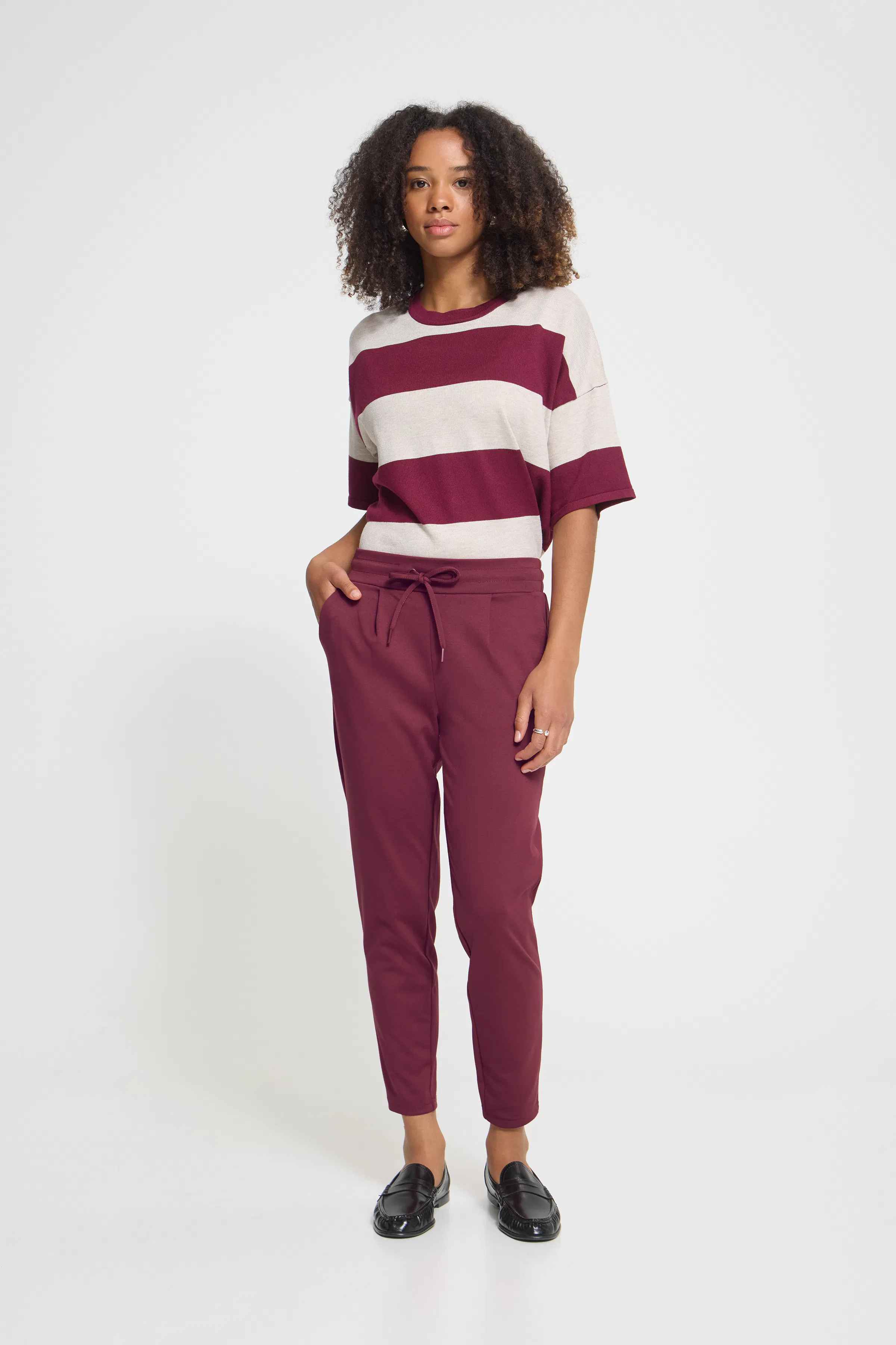 IHKATICO Trousers in true navy melange / blue polyester | ICHI