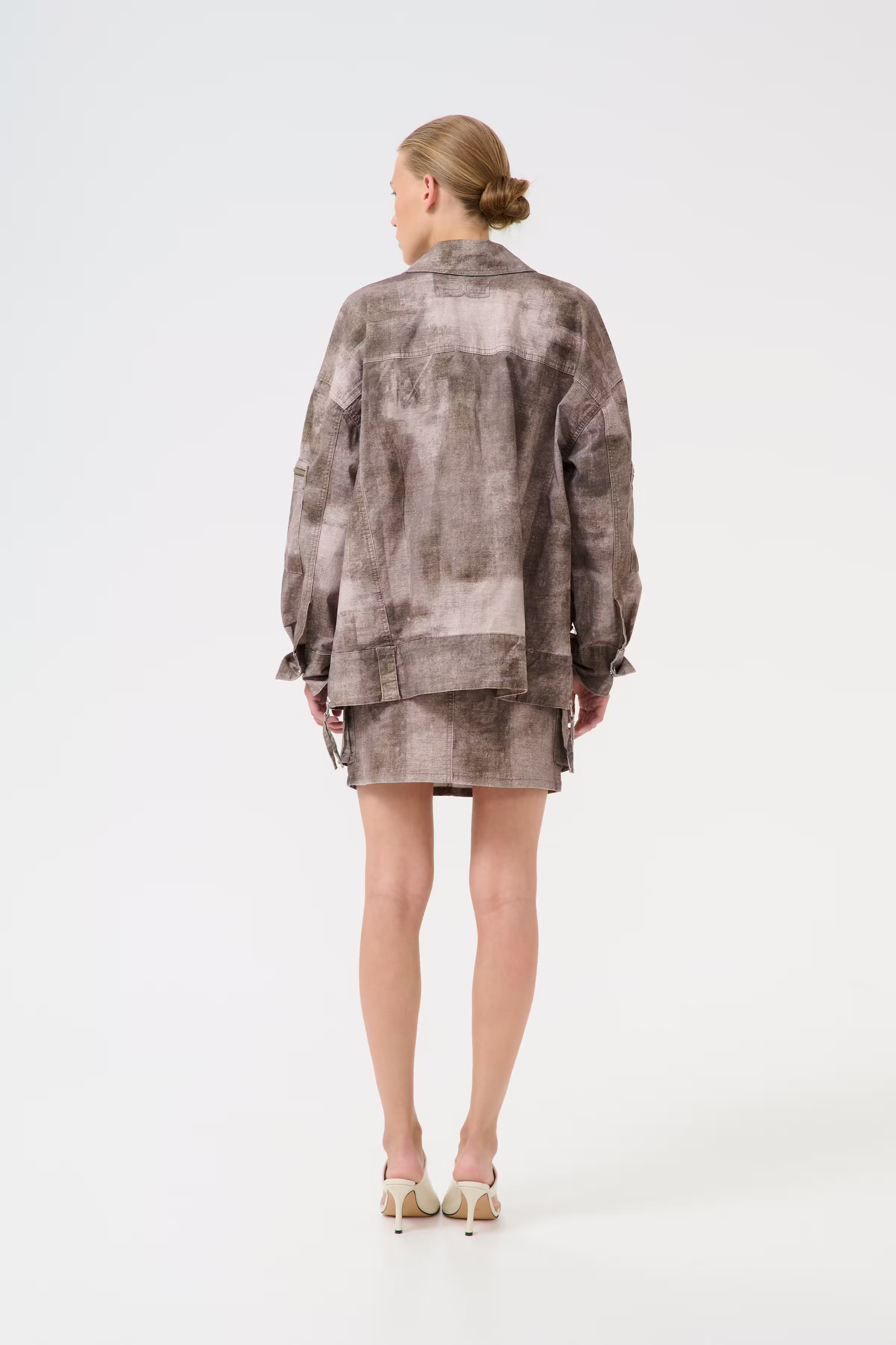 GZemelen Rock LOOKBOOK BACK 10910155-107547