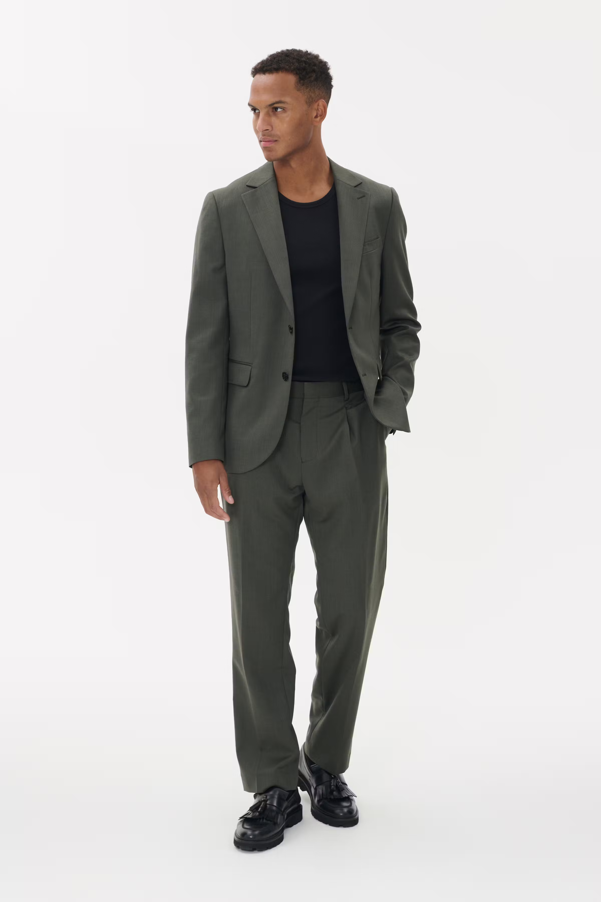 MAgeorge Blazer LOOKBOOK FRONT 30208653-190515