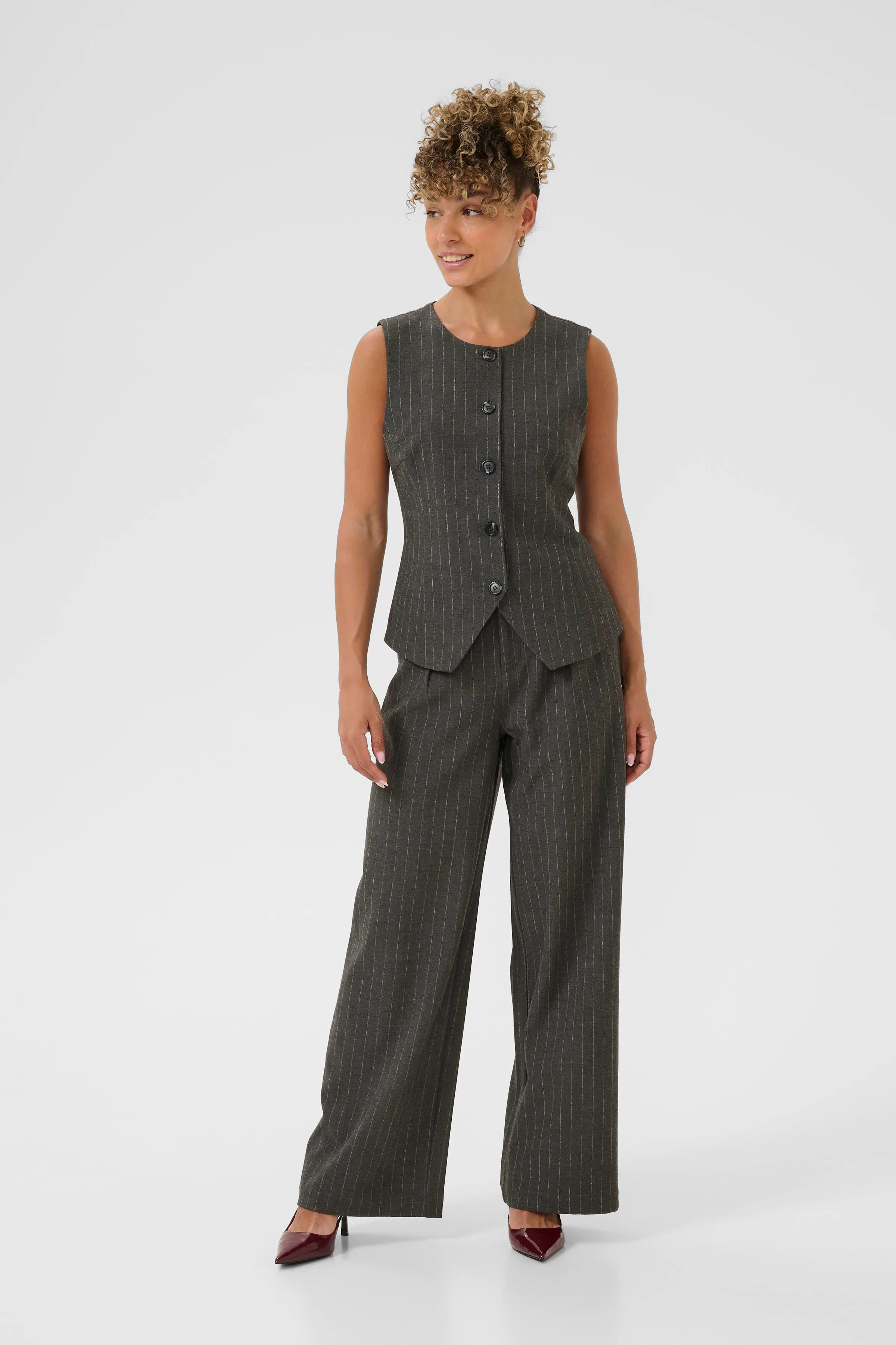 CRTingle Weste LOOKBOOK FRONT 10614368-108596