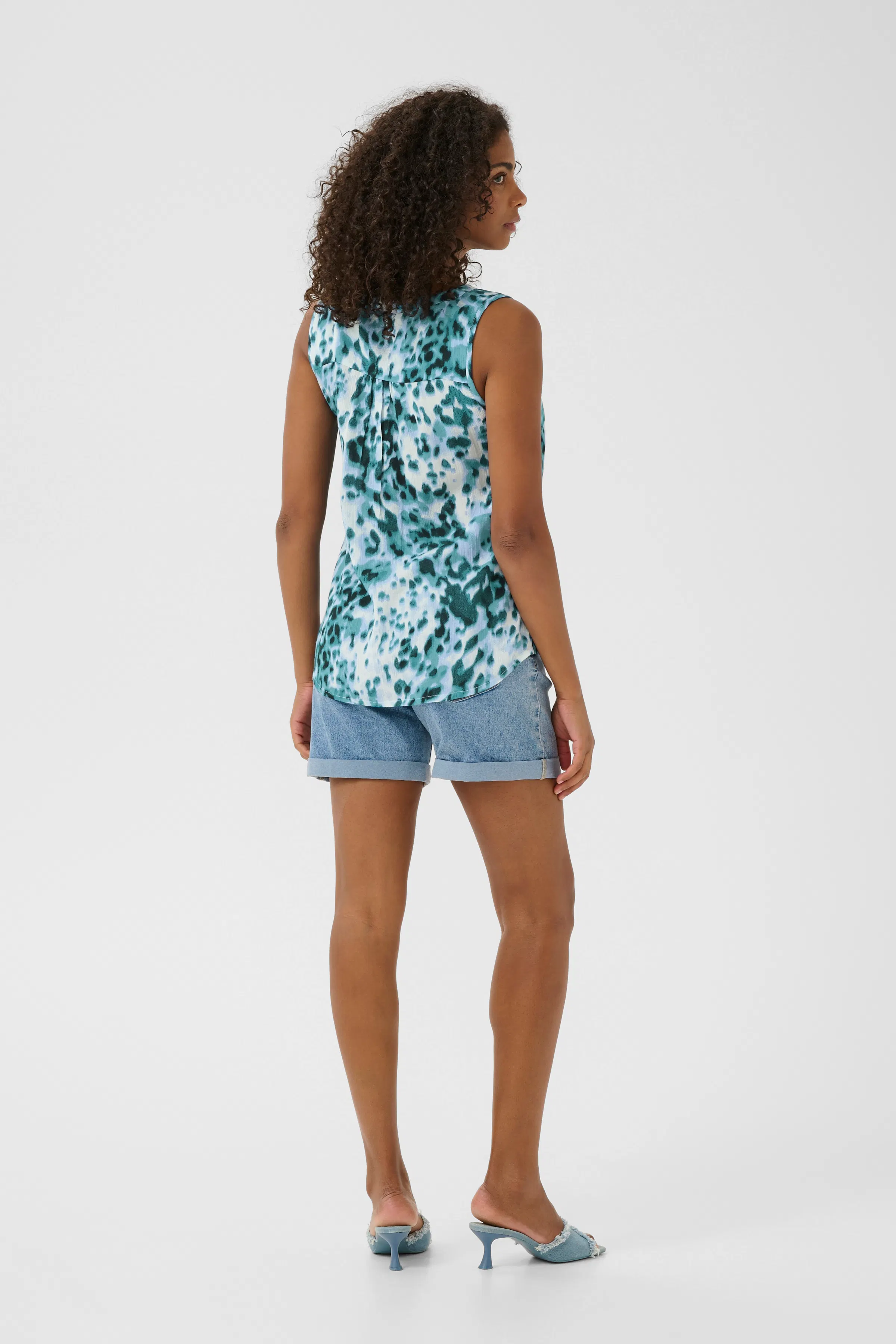 KAamber Top LOOKBOOK BACK 10508255-107662
