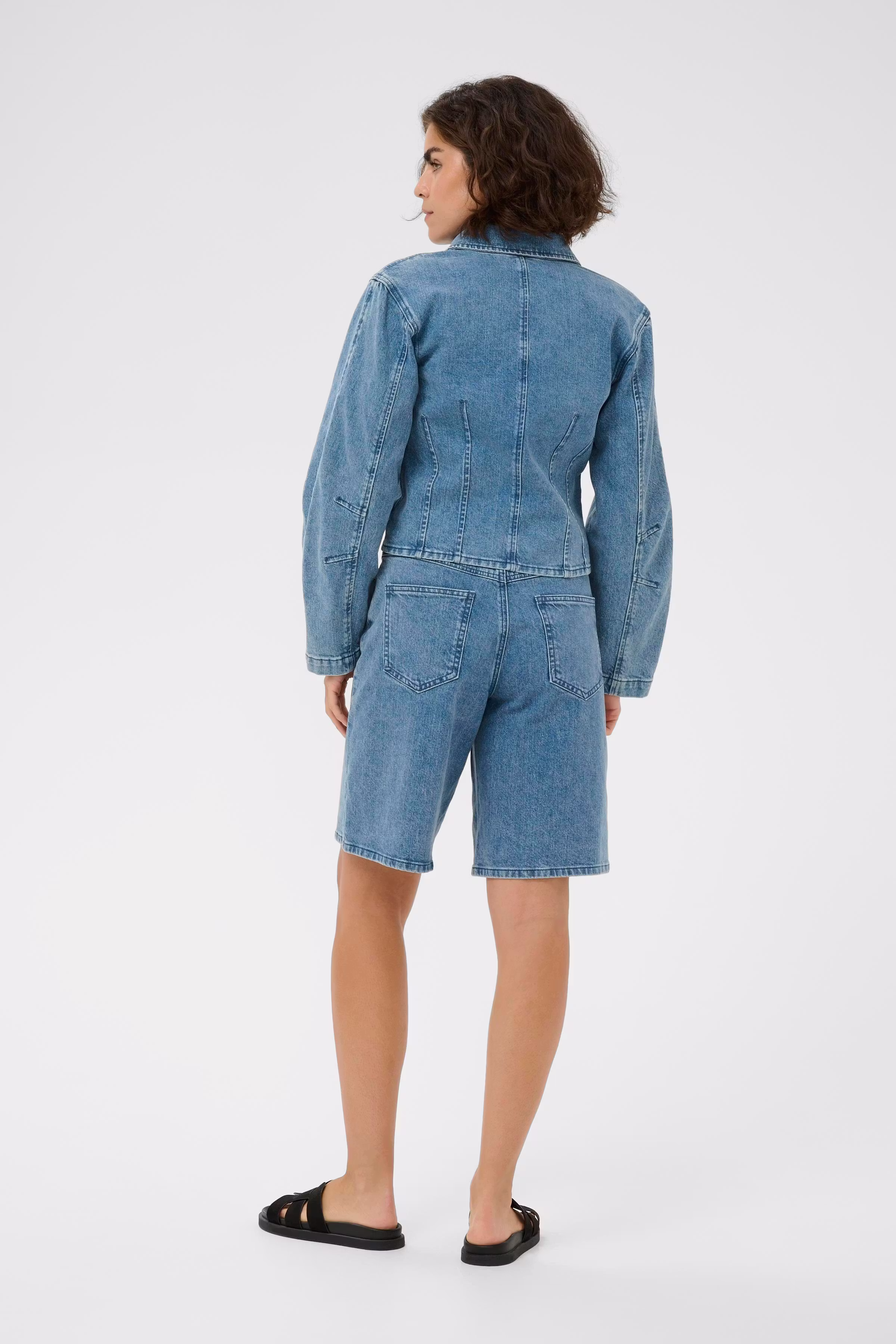 KAvallis Shorts LOOKBOOK FRONT 10511421-100166