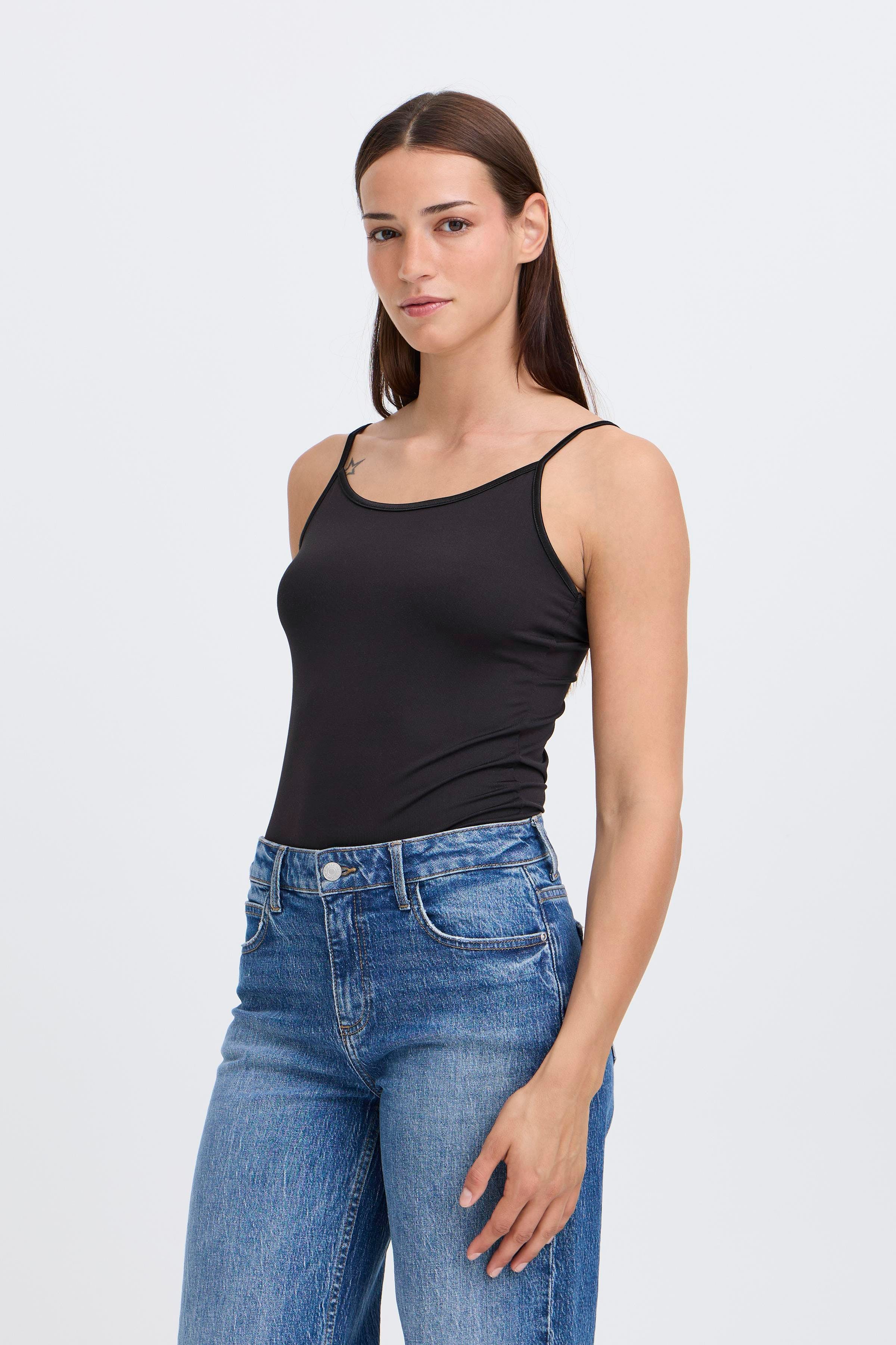 BYIANE Top LOOKBOOK FRONT 20805465-80001