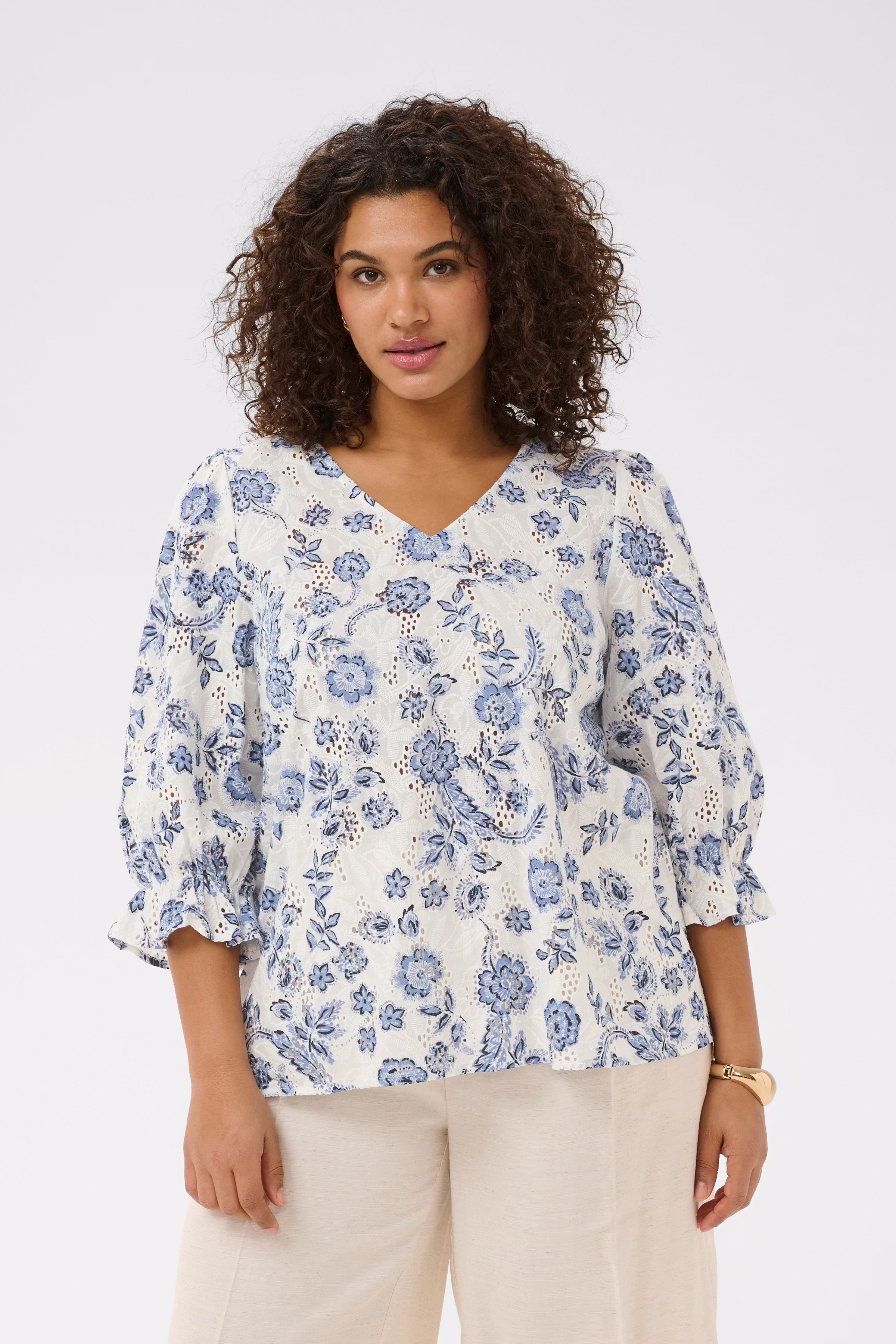 KClula Blus LOOKBOOK FRONT 10584122-109291