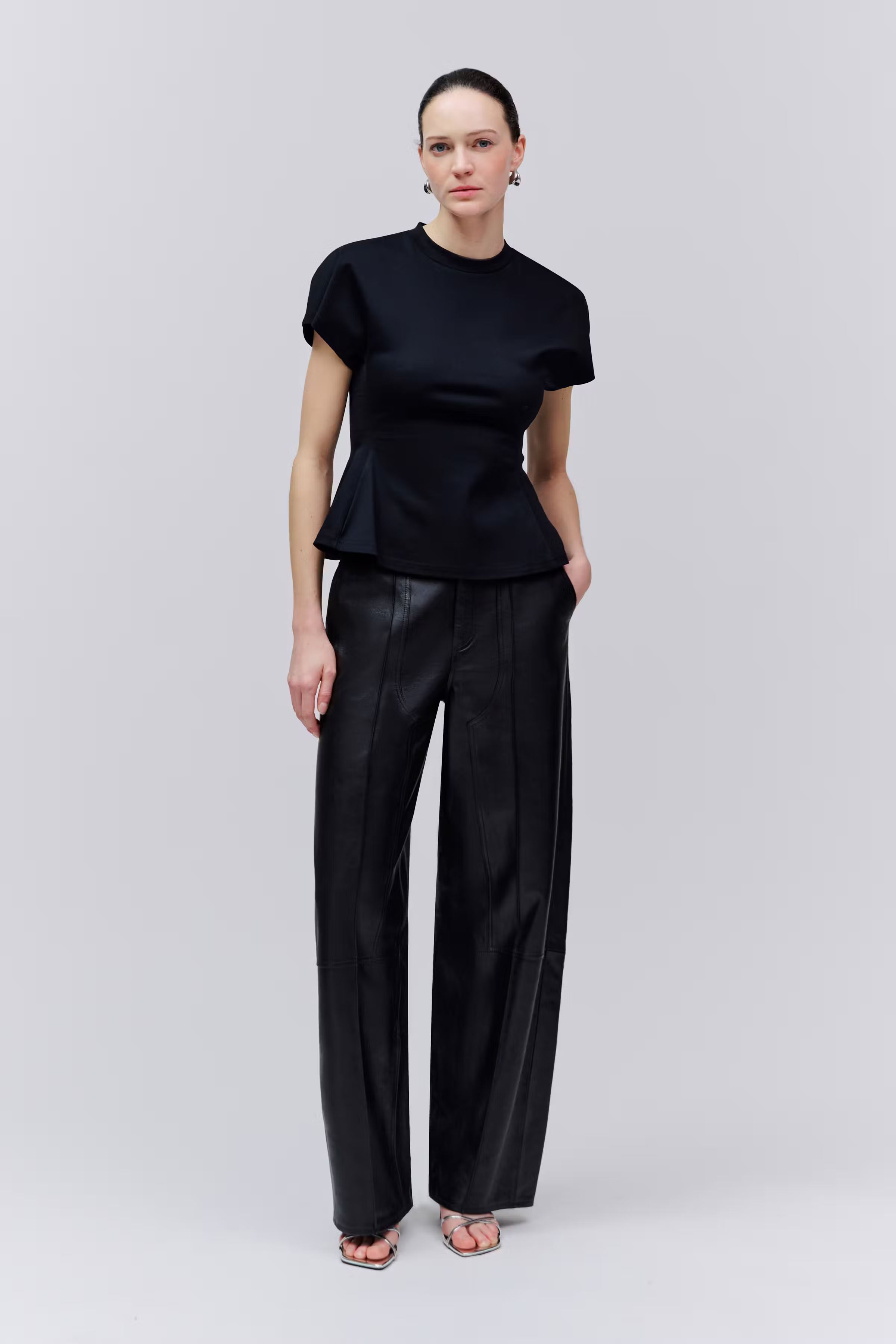 FERNANDA T-shirt LOOKBOOK FRONT 30600582-BK999