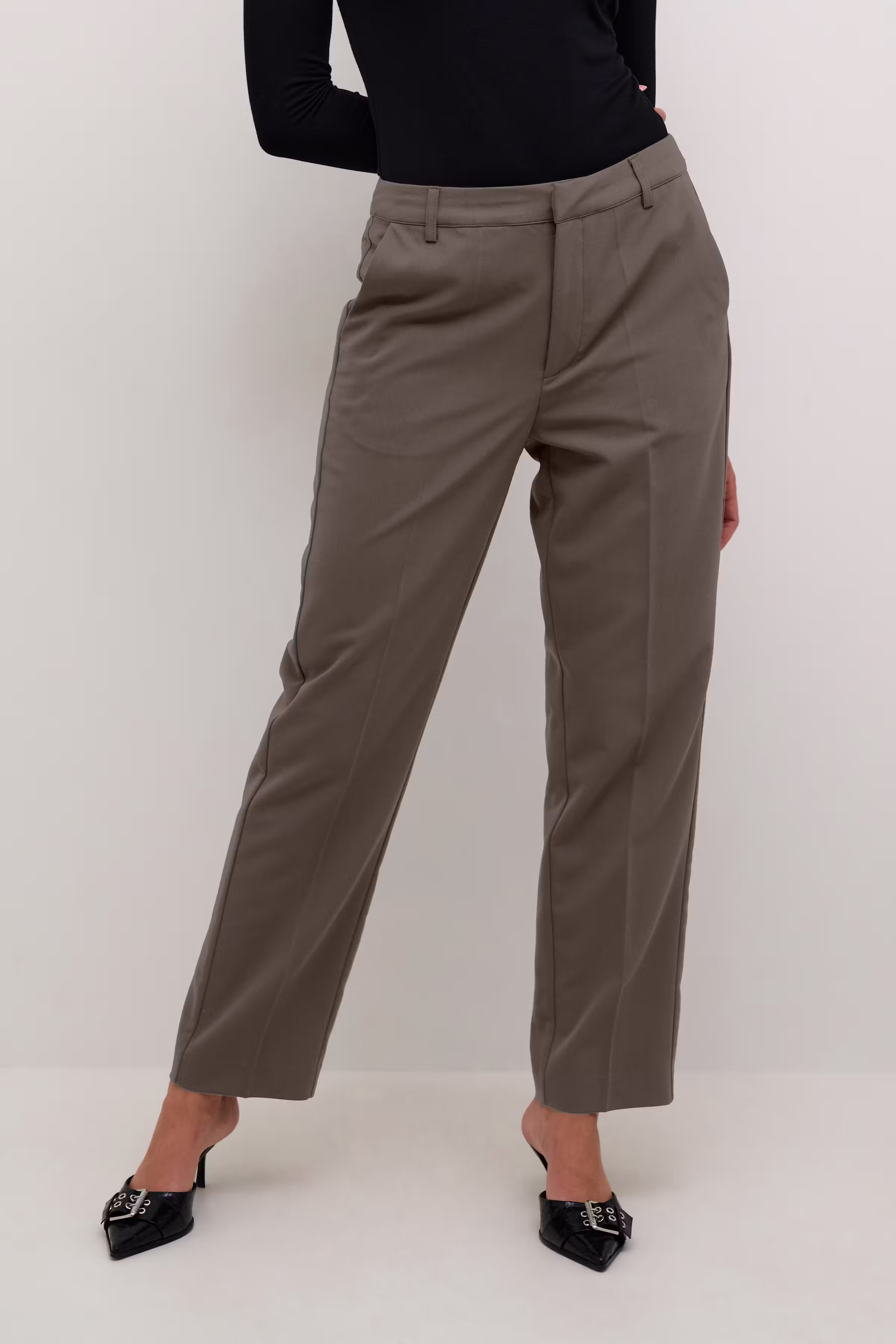 KAsakura Bukser med Glidelås LOOKBOOK FRONT 10507770-190810
