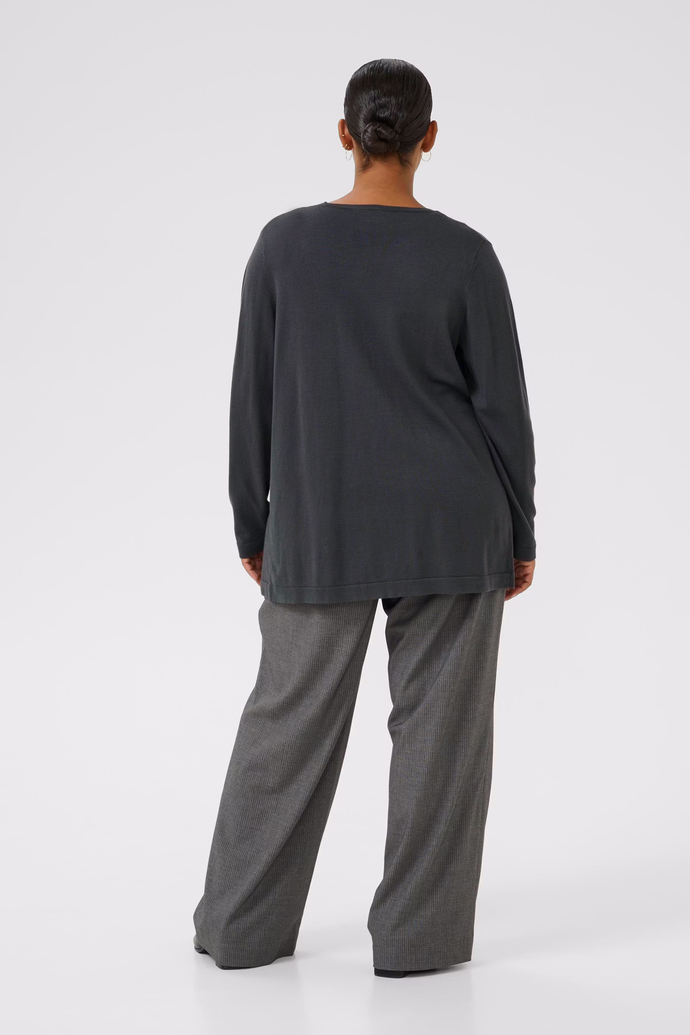 KCfarsia Cardigan LOOKBOOK BACK 10580339-190205