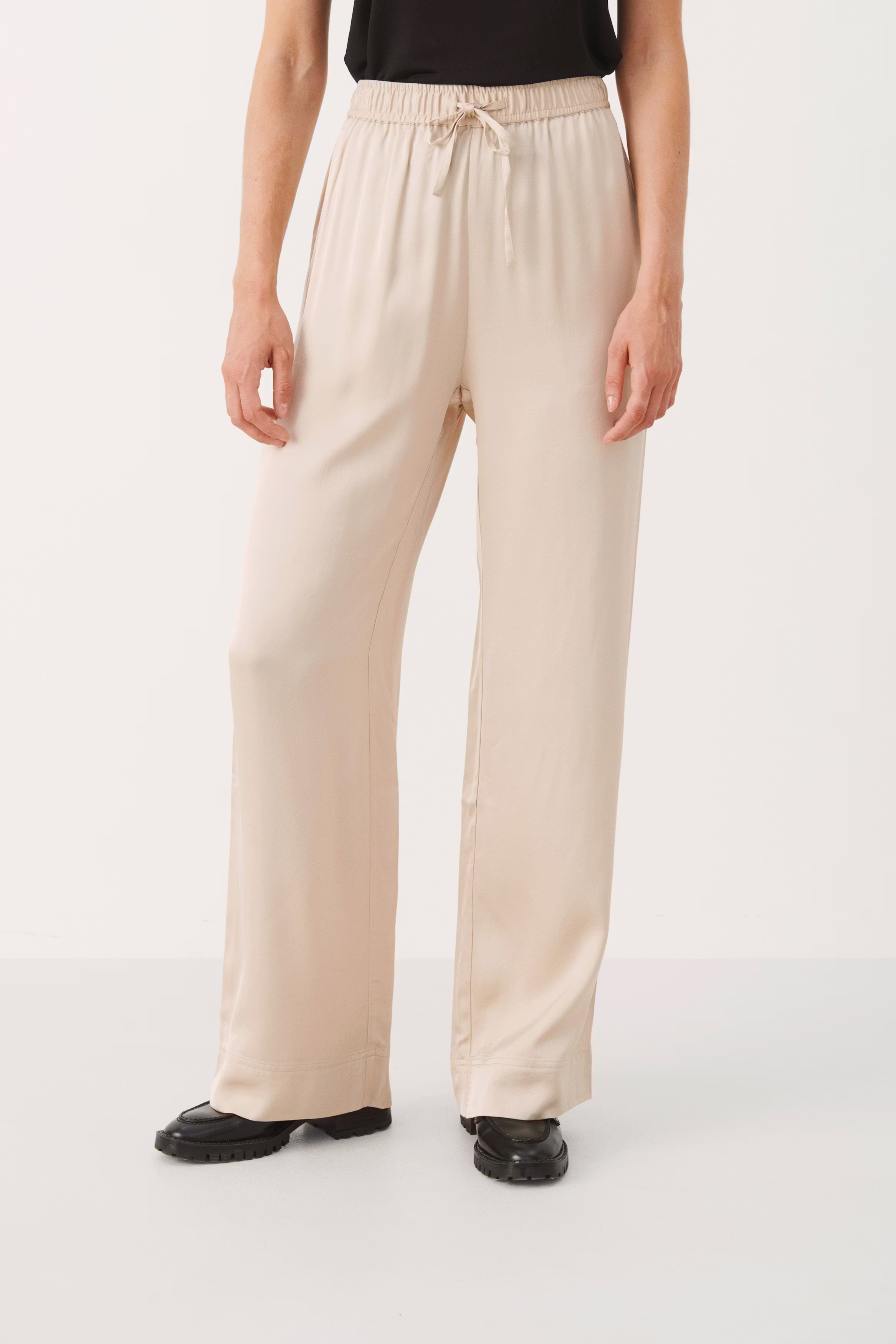 TiaraPW Trousers LOOKBOOK FRONT 30307278-141106