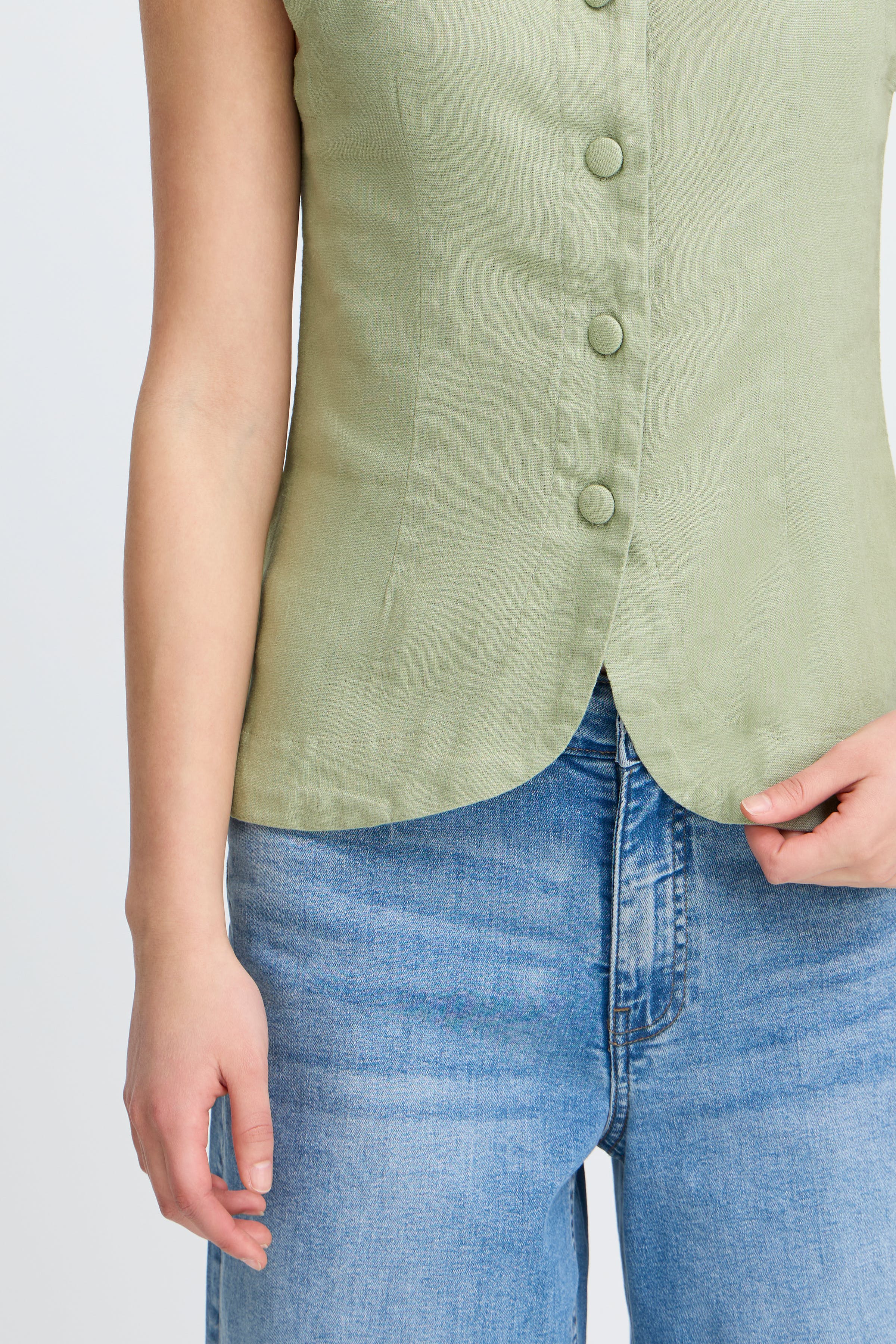 IHLINNO Vest LOOKBOOK DETAIL 20122914-160213