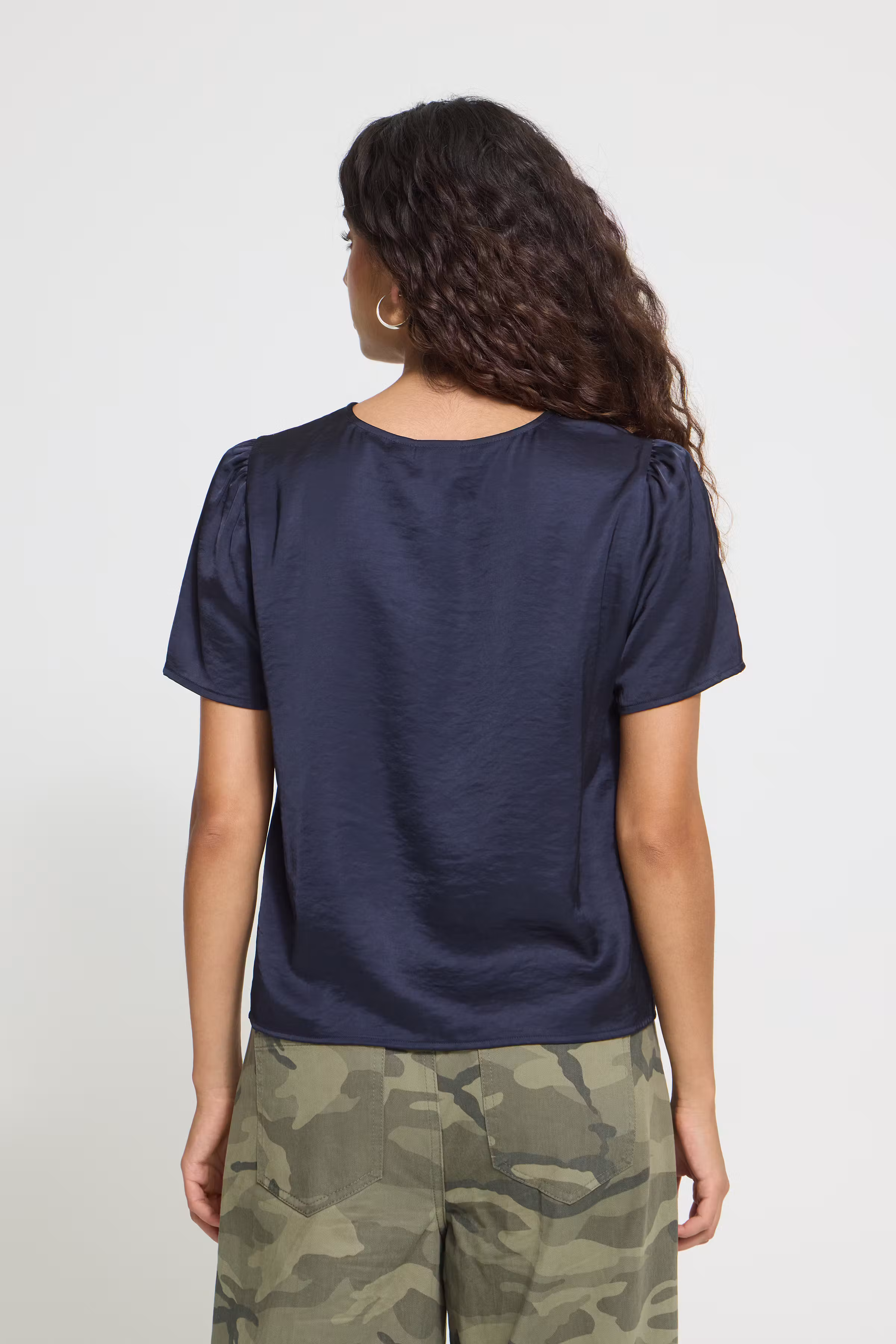 IHXLETTA Hemd LOOKBOOK BACK 20128465-194010