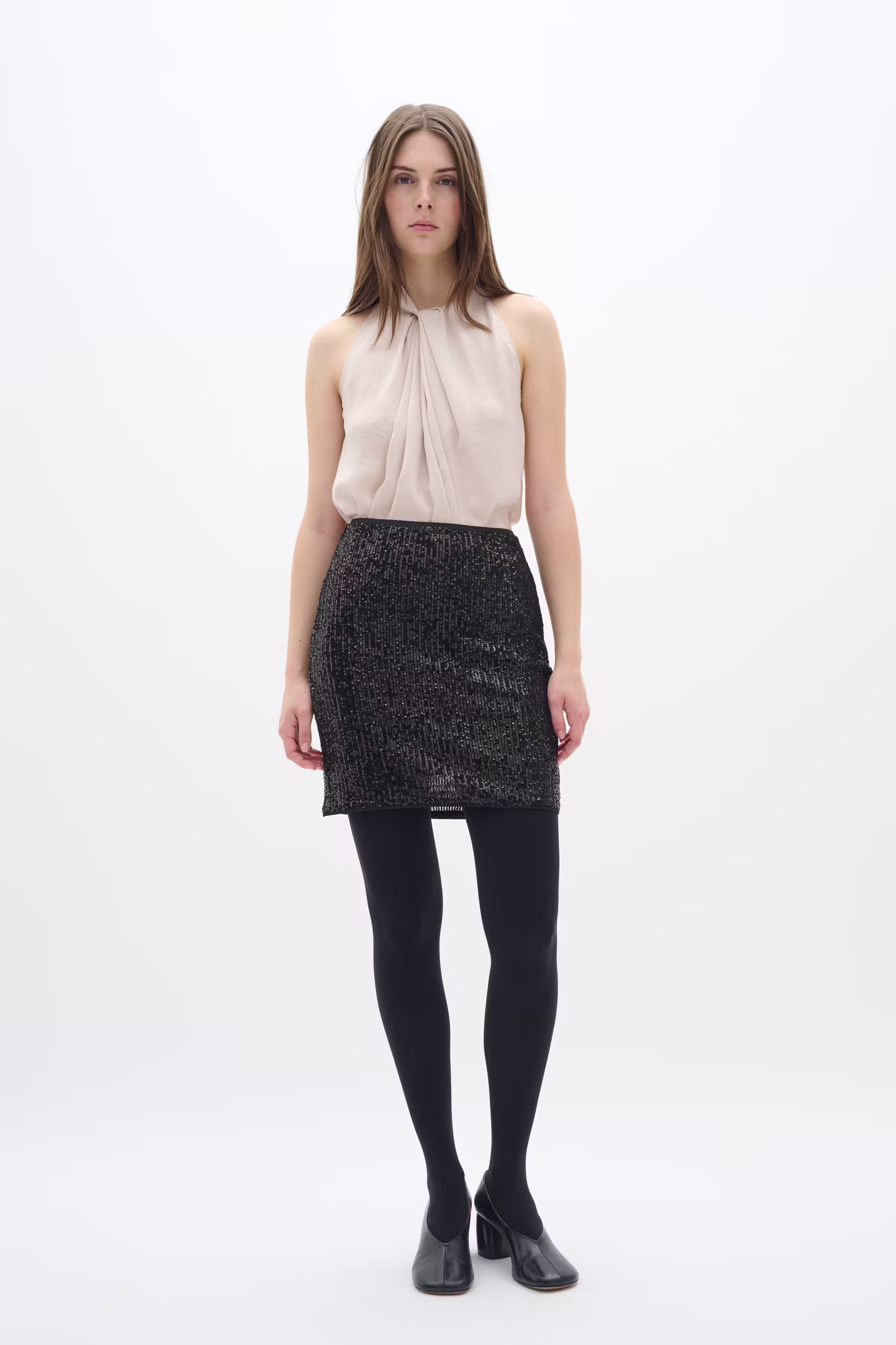 MuccyIW Rok LOOKBOOK FRONT 30110523-194008