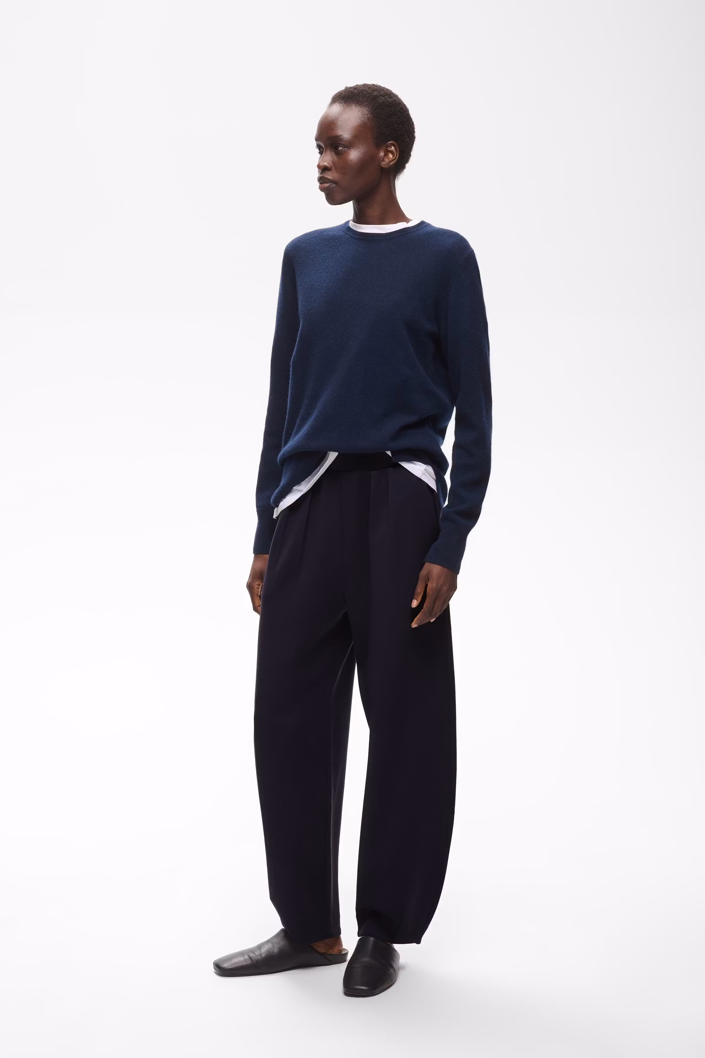 CleIW Trousers LOOKBOOK FRONT 30111399-300005