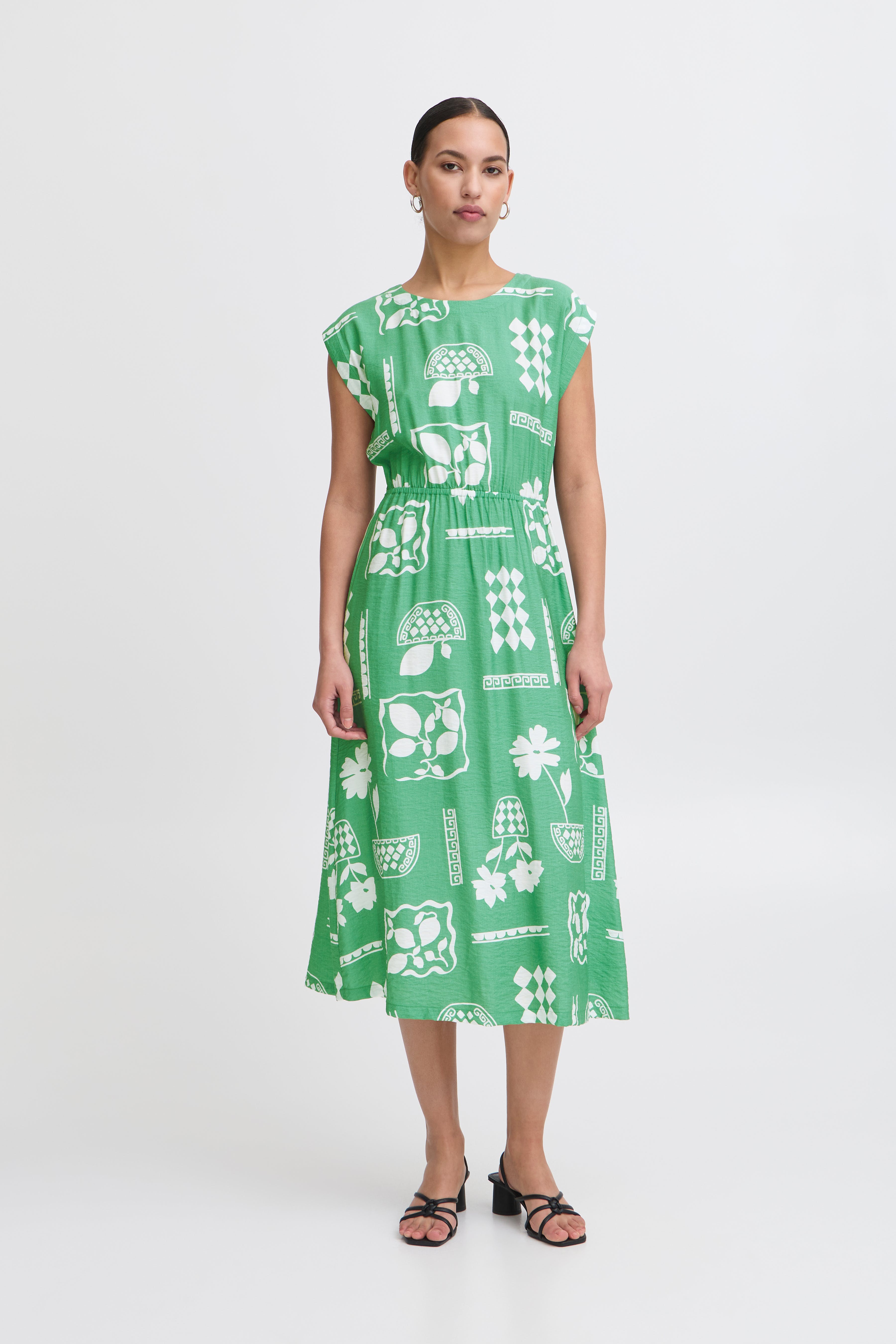 IHYETTA Kleid LOOKBOOK FRONT 20123276-204610