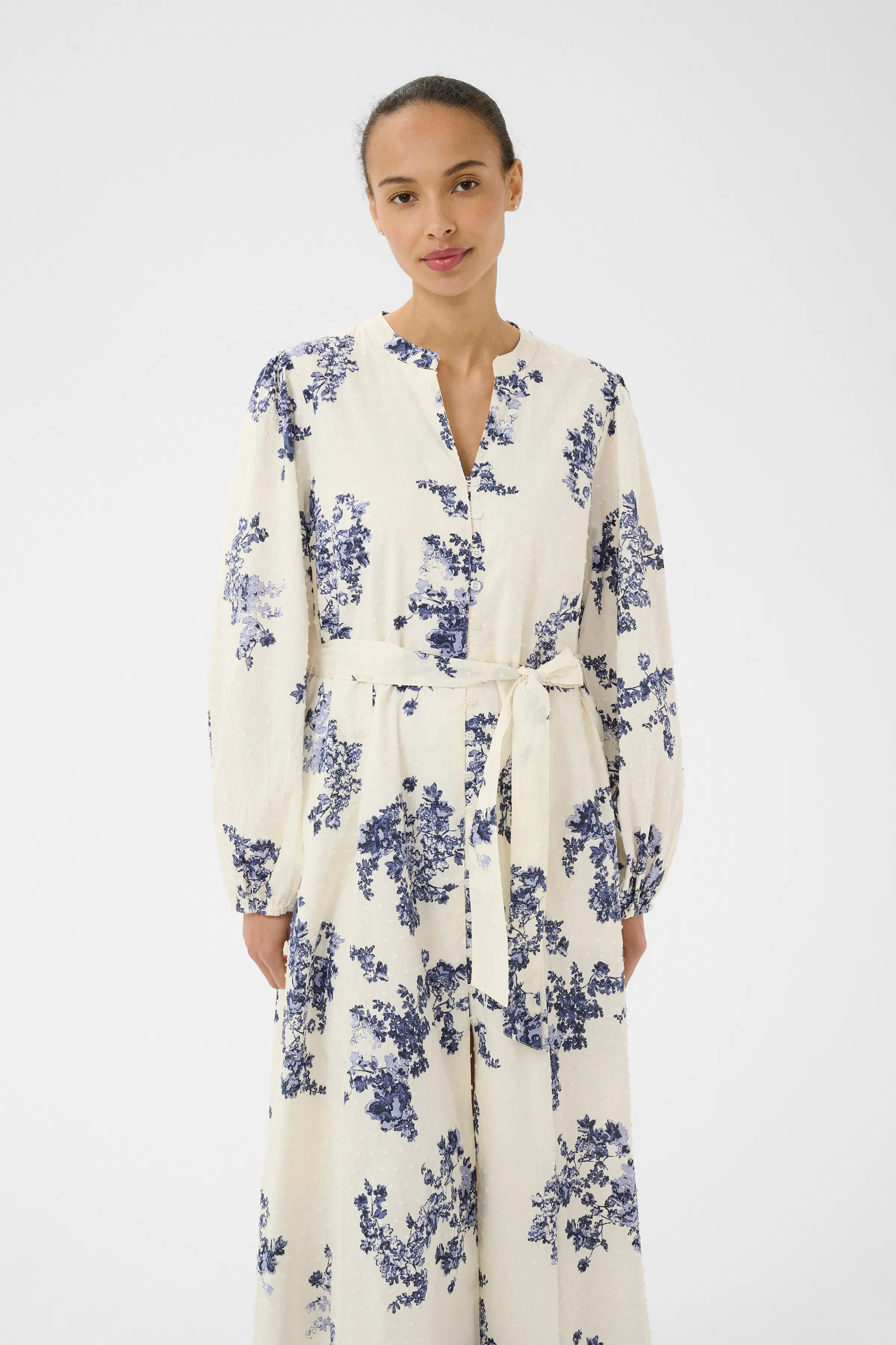AviranaPW Klänning LOOKBOOK FRONT 30310732-304770