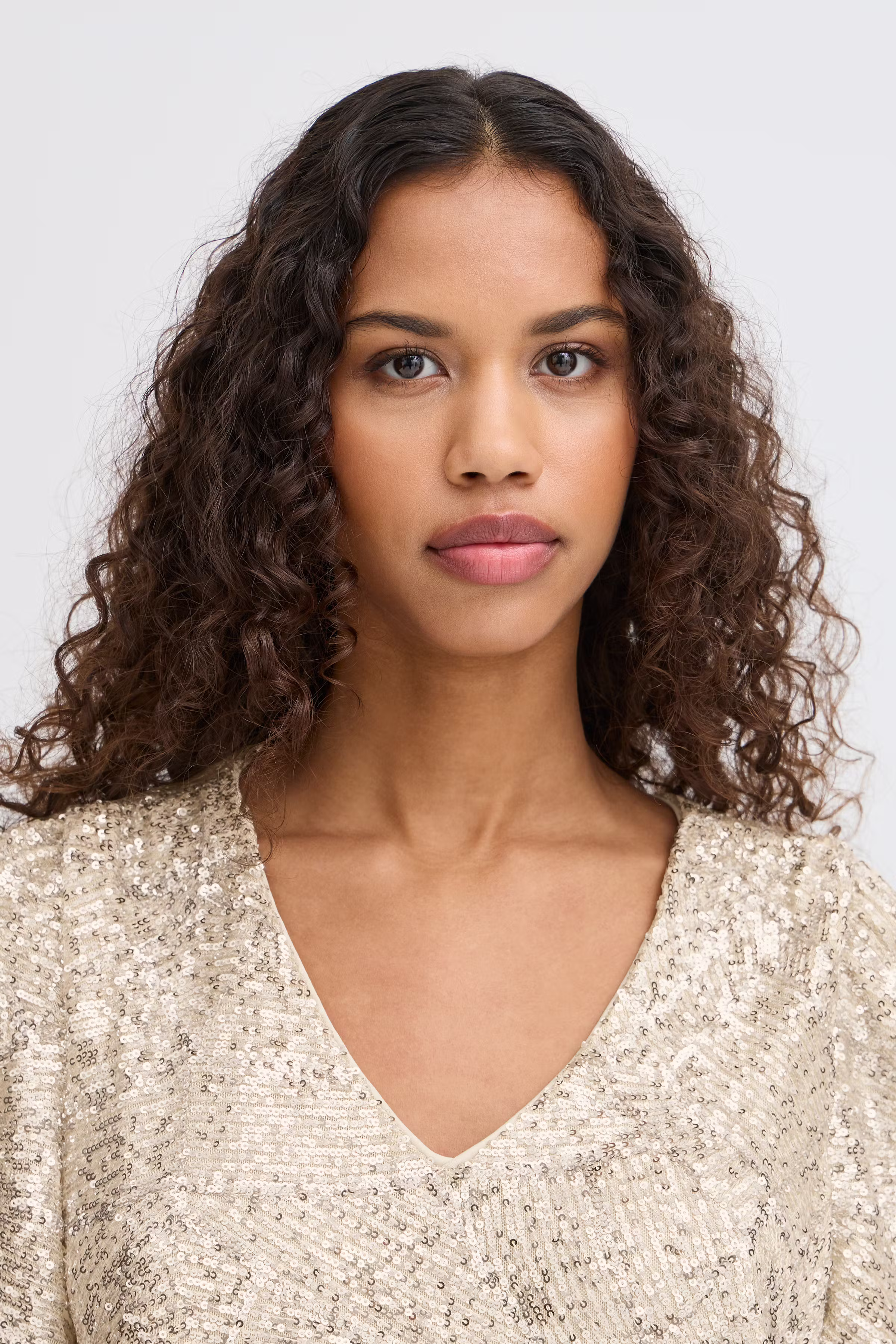 IHFAUCA T-shirt LOOKBOOK DETAIL 20122145-131012