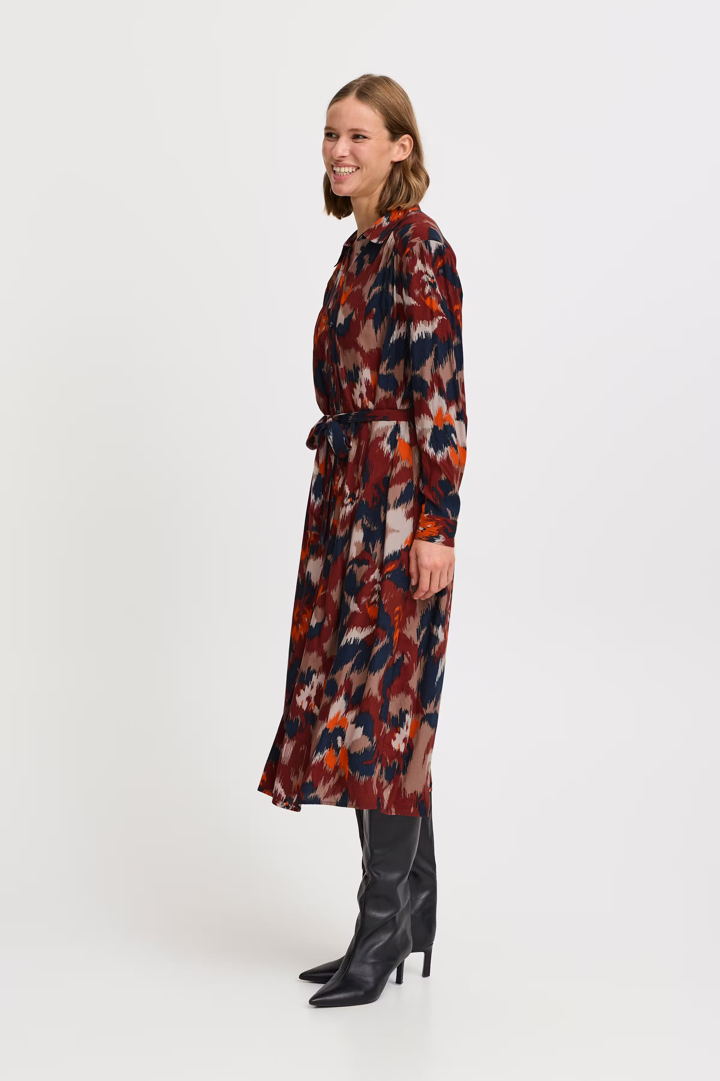 BYJOSA Kleid LOOKBOOK FRONT 20815602-203828