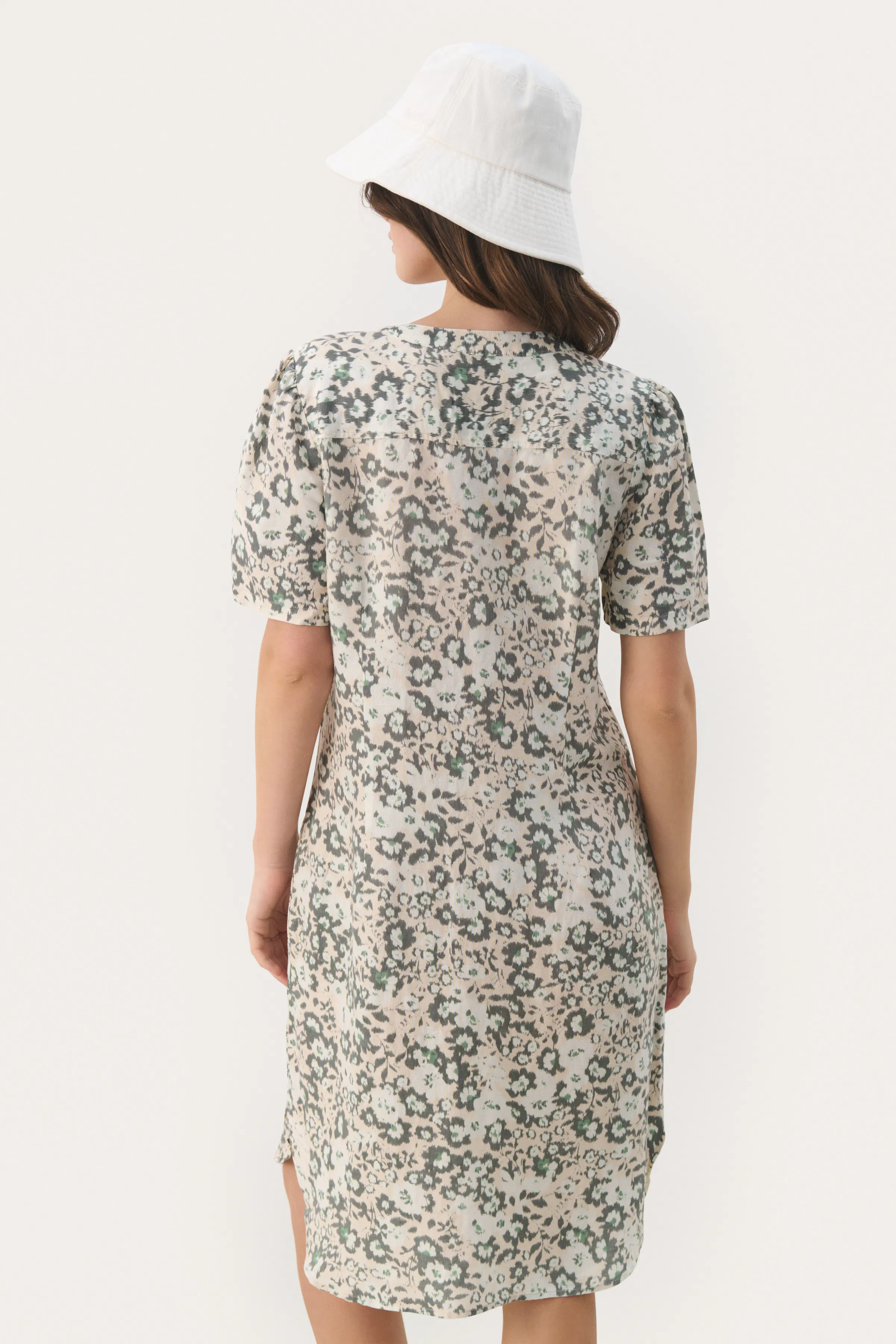 AminasePW Kleid LOOKBOOK BACK 30308973-302954