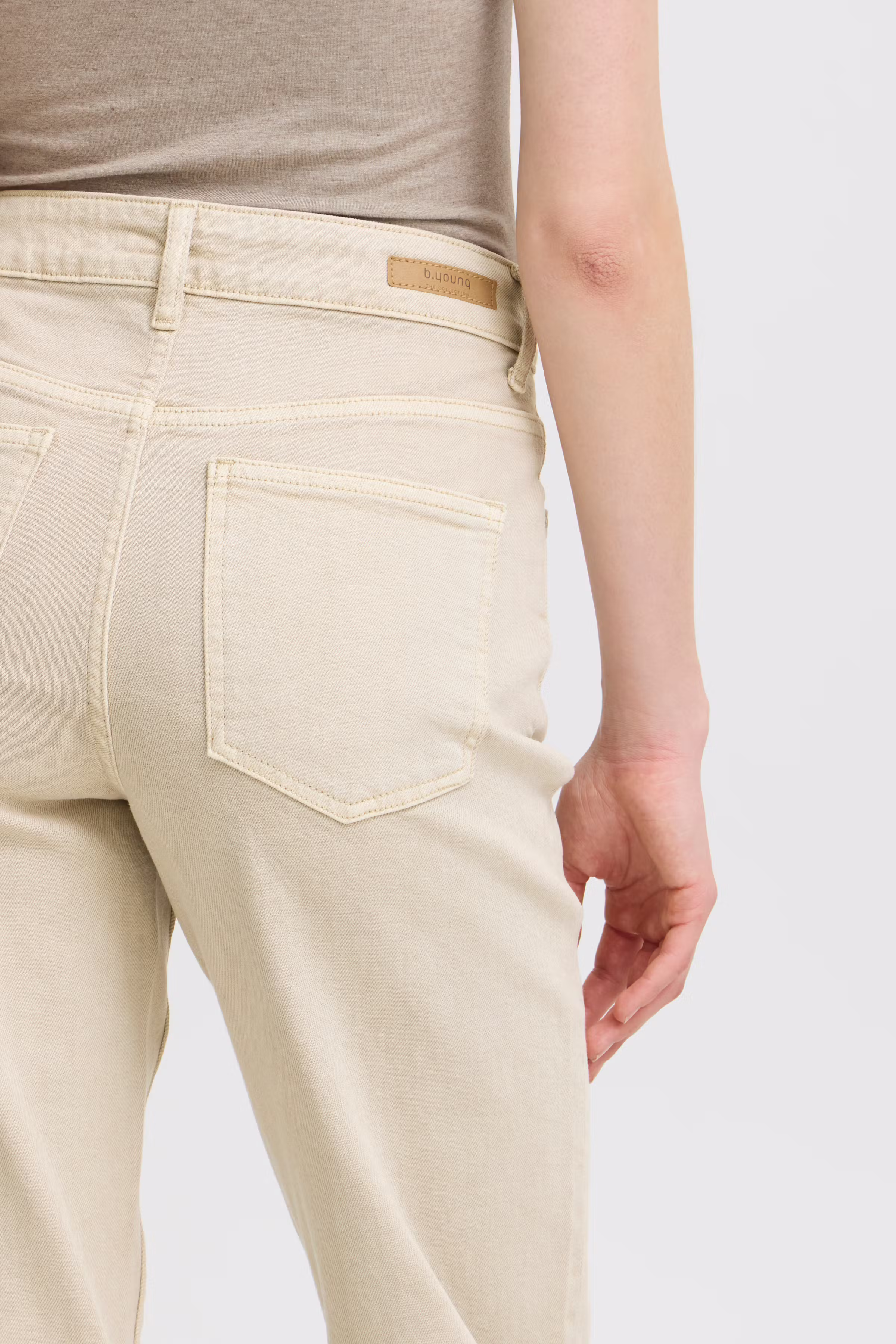 BYLOVI Jeans LOOKBOOK DETAIL 20816173-151304