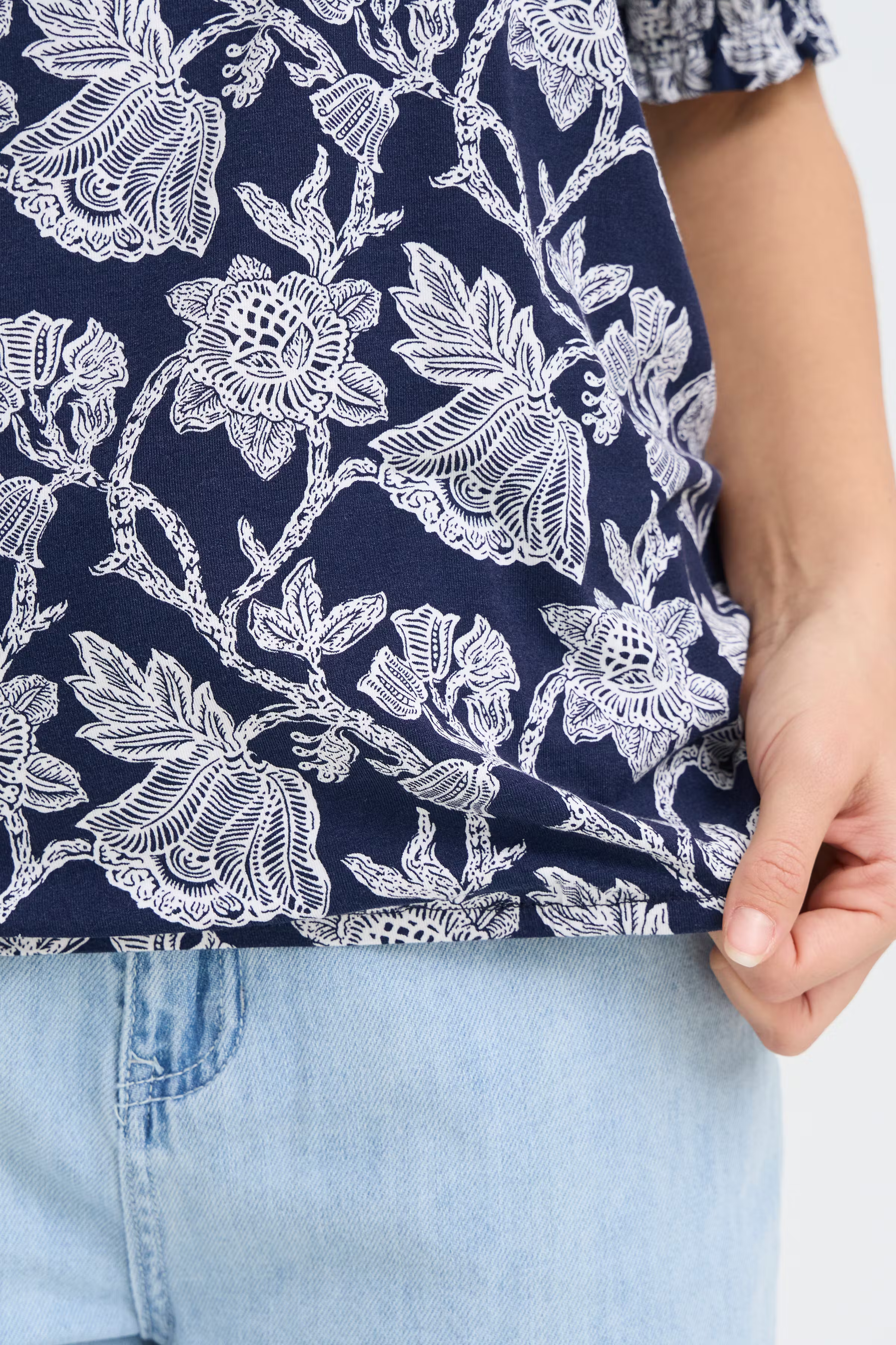 FRAMY T-shirt LOOKBOOK DETAIL 20617550-900006105