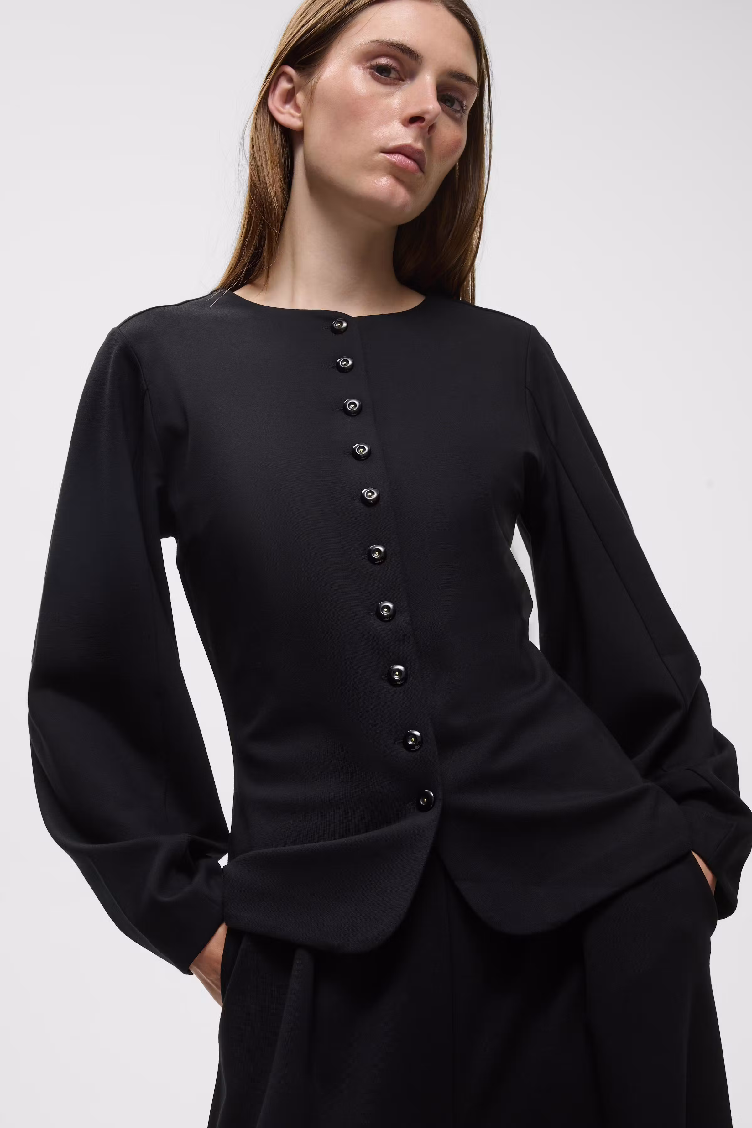 SYRRENAIW Bluse LOOKBOOK DETAIL 30113435-194008