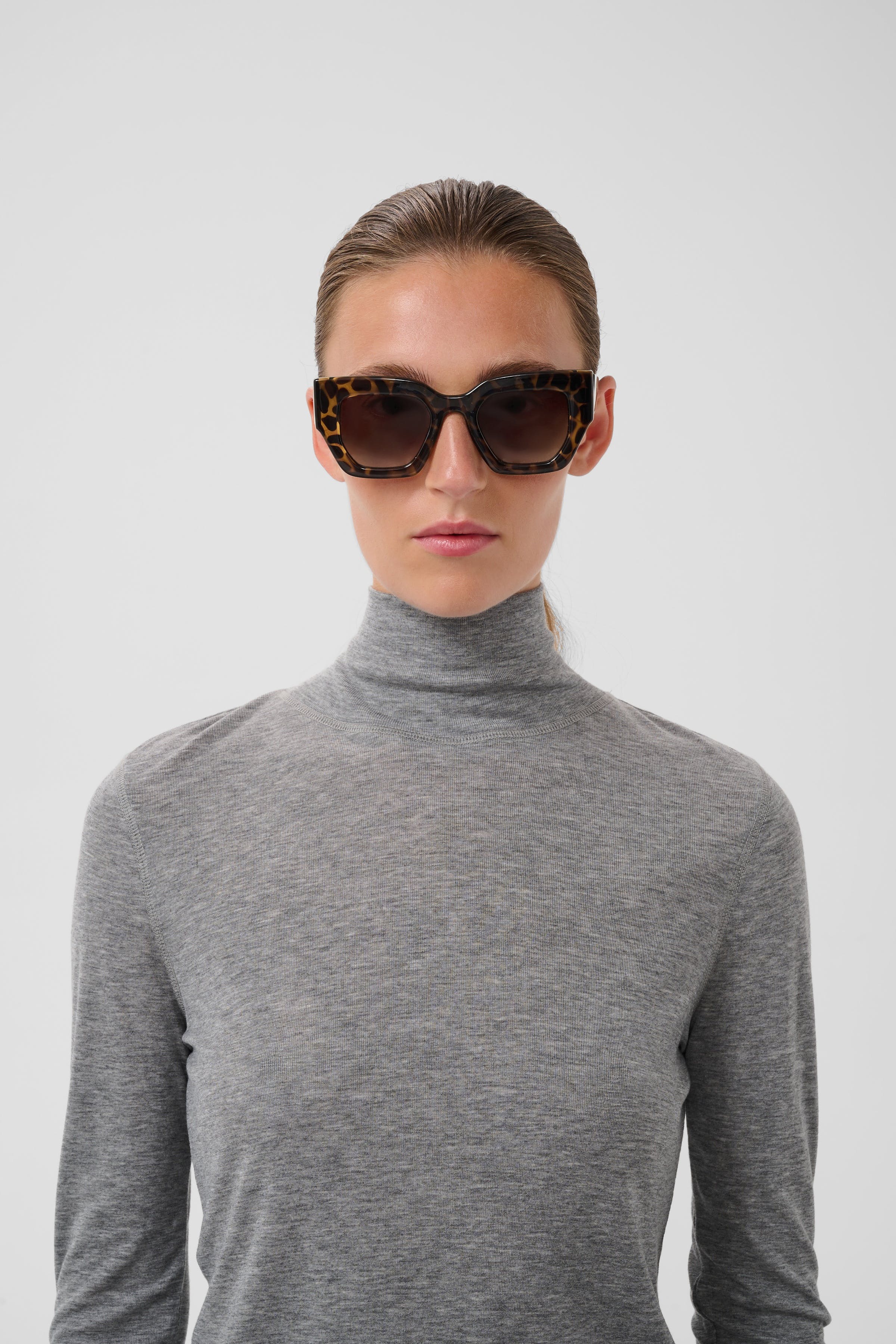 SLChase Solbriller LOOKBOOK FRONT 30408227-303696