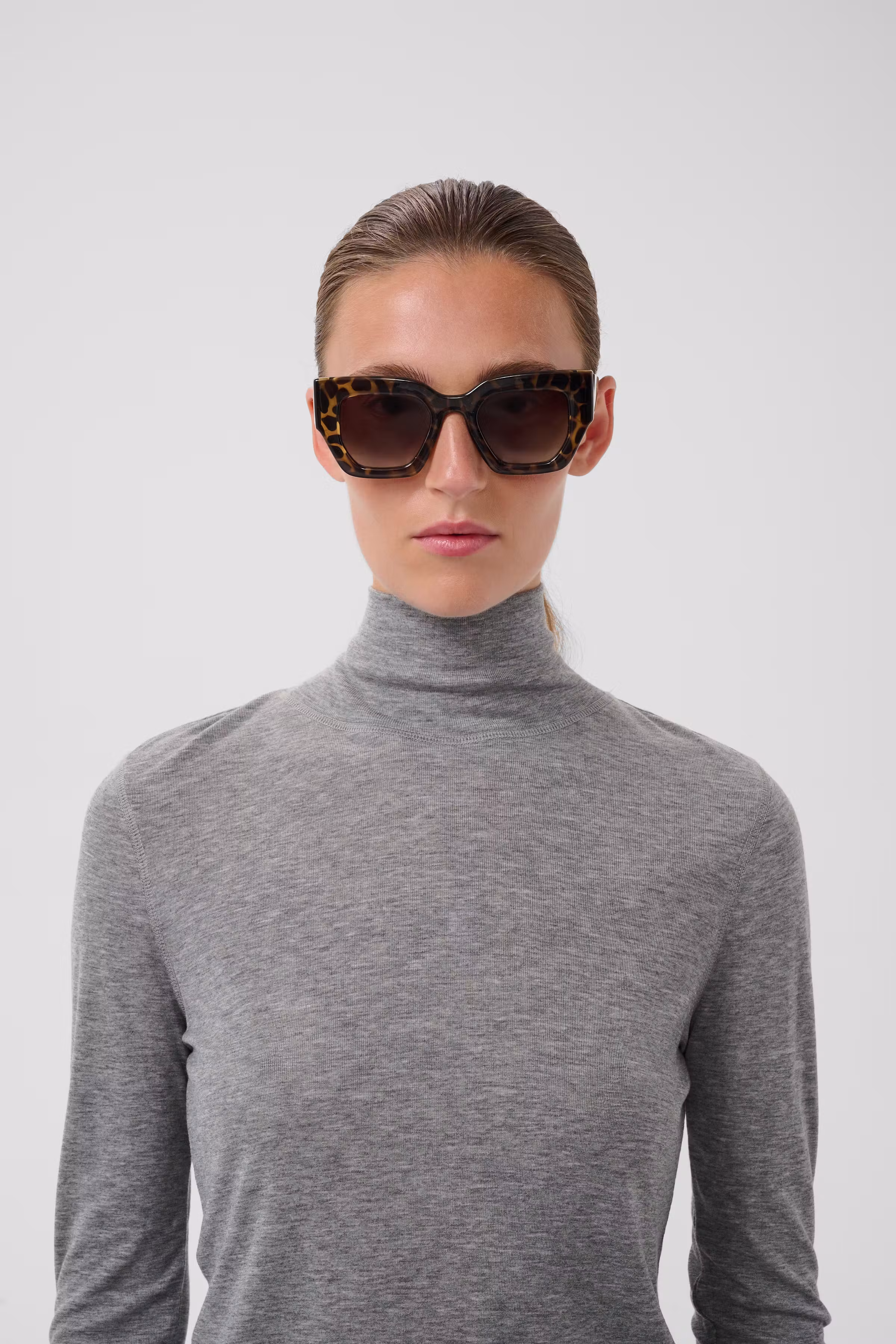 SLChase Sonnenbrille LOOKBOOK FRONT 30408227-303696