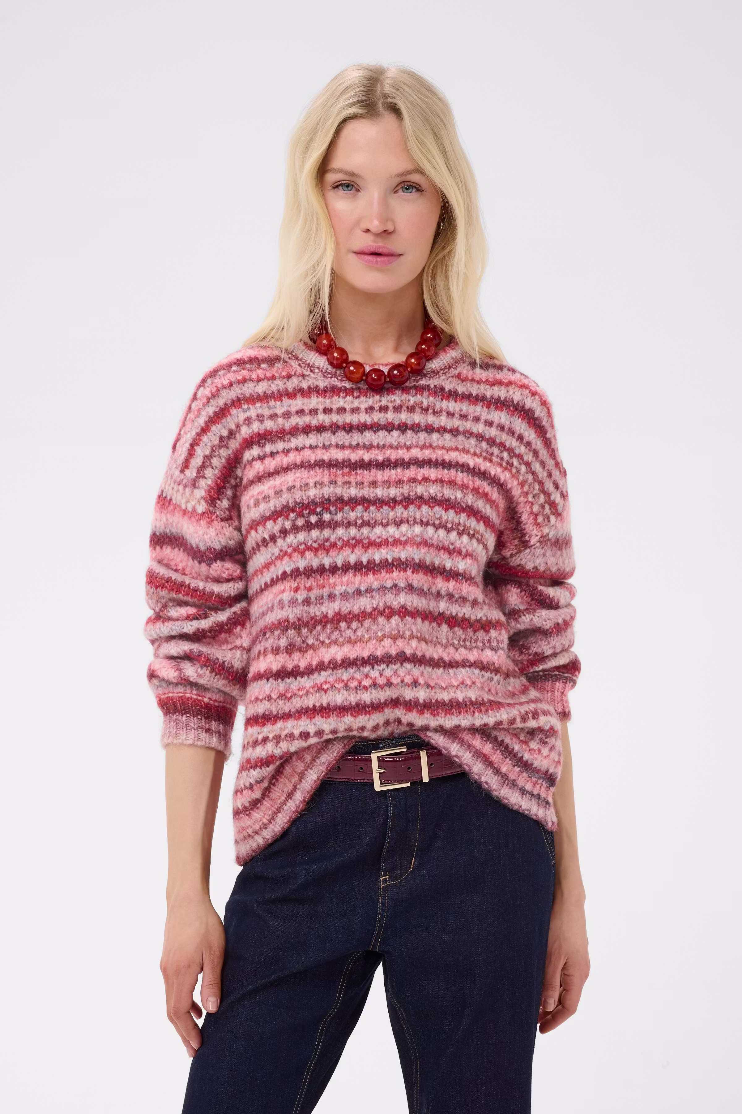 CUhazel Pullover LOOKBOOK FRONT 50110501-109942
