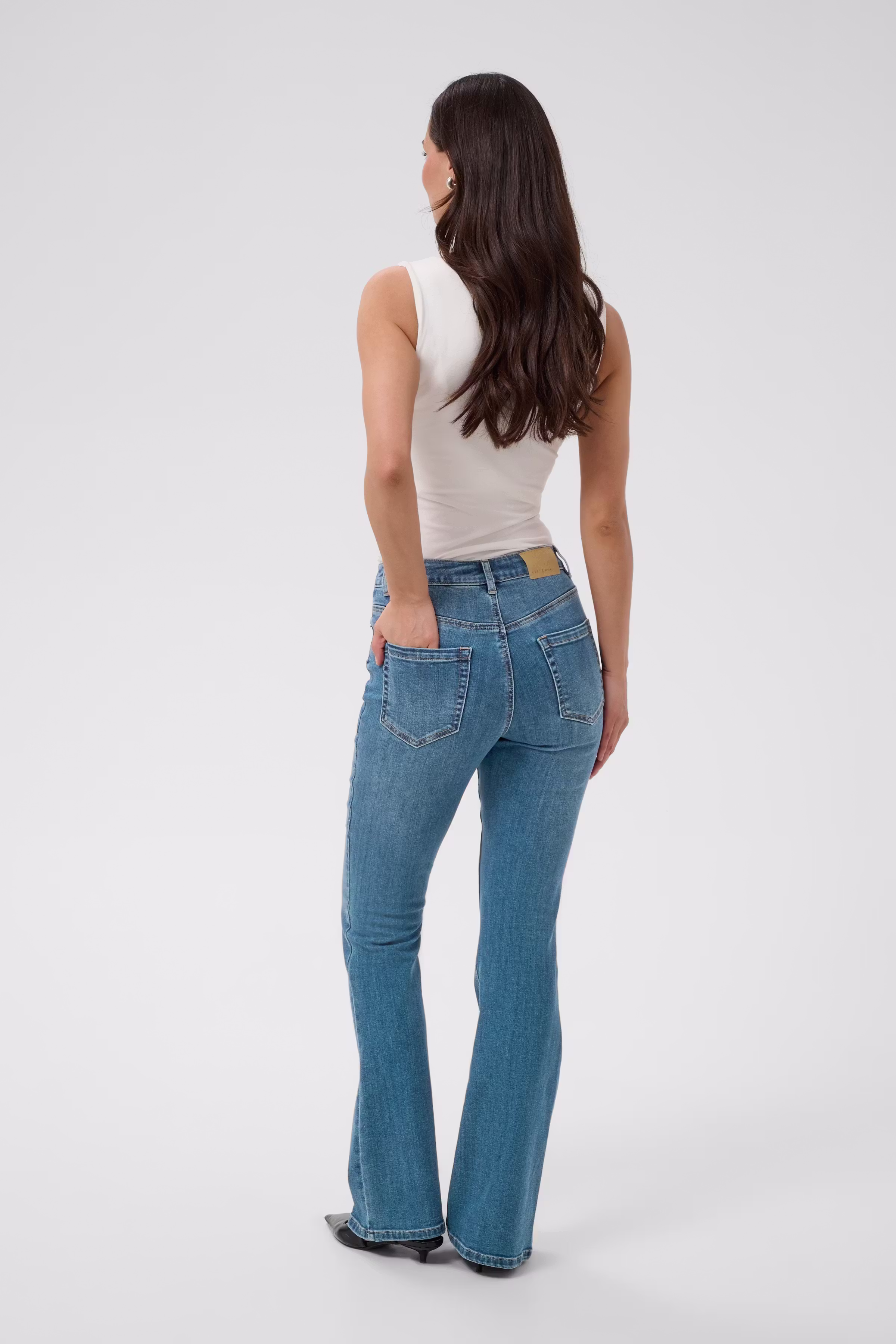 KAforest Jeans LOOKBOOK BACK 10510720-102272