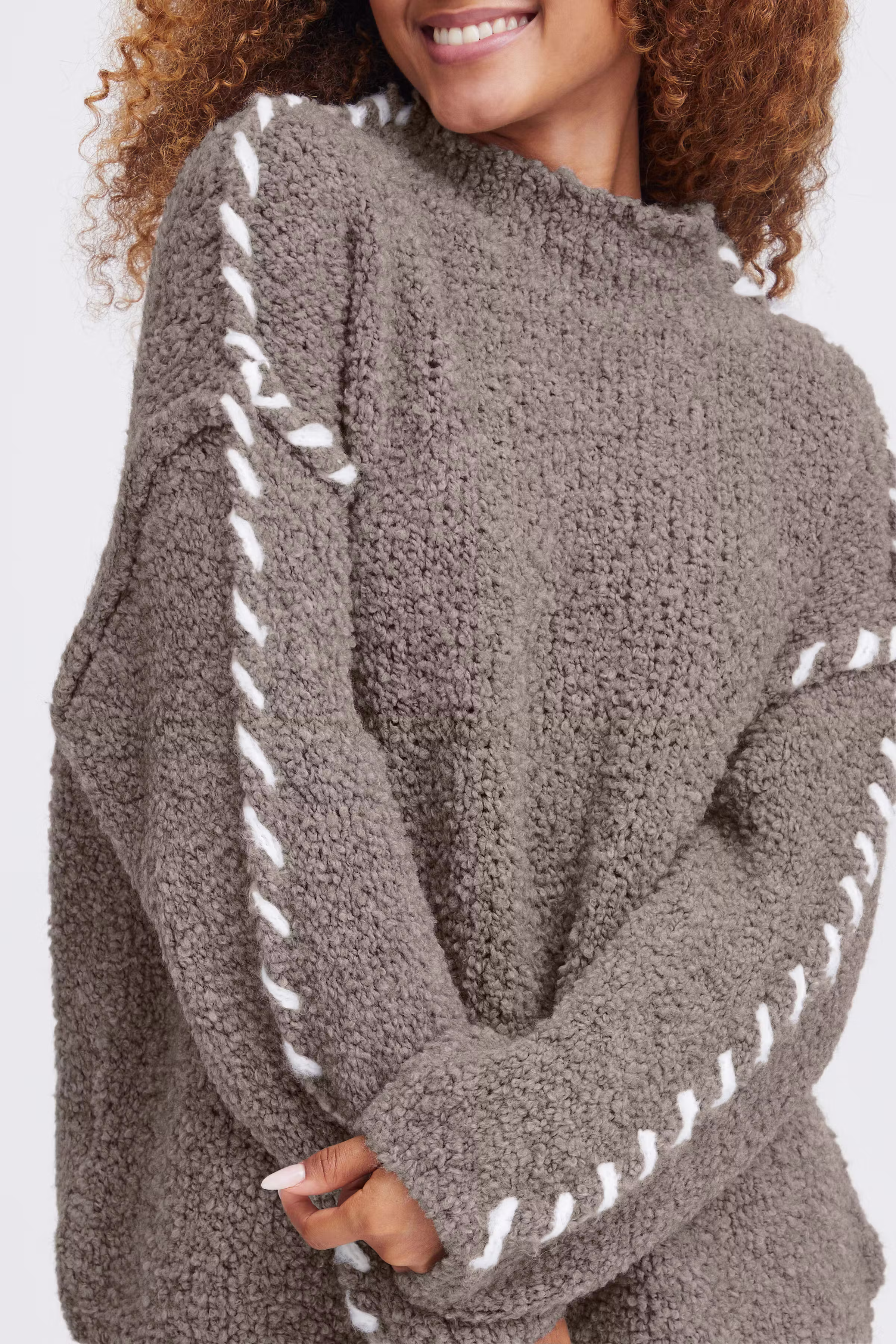 SBBINA Pullover LOOKBOOK DETAIL 22100446-171311