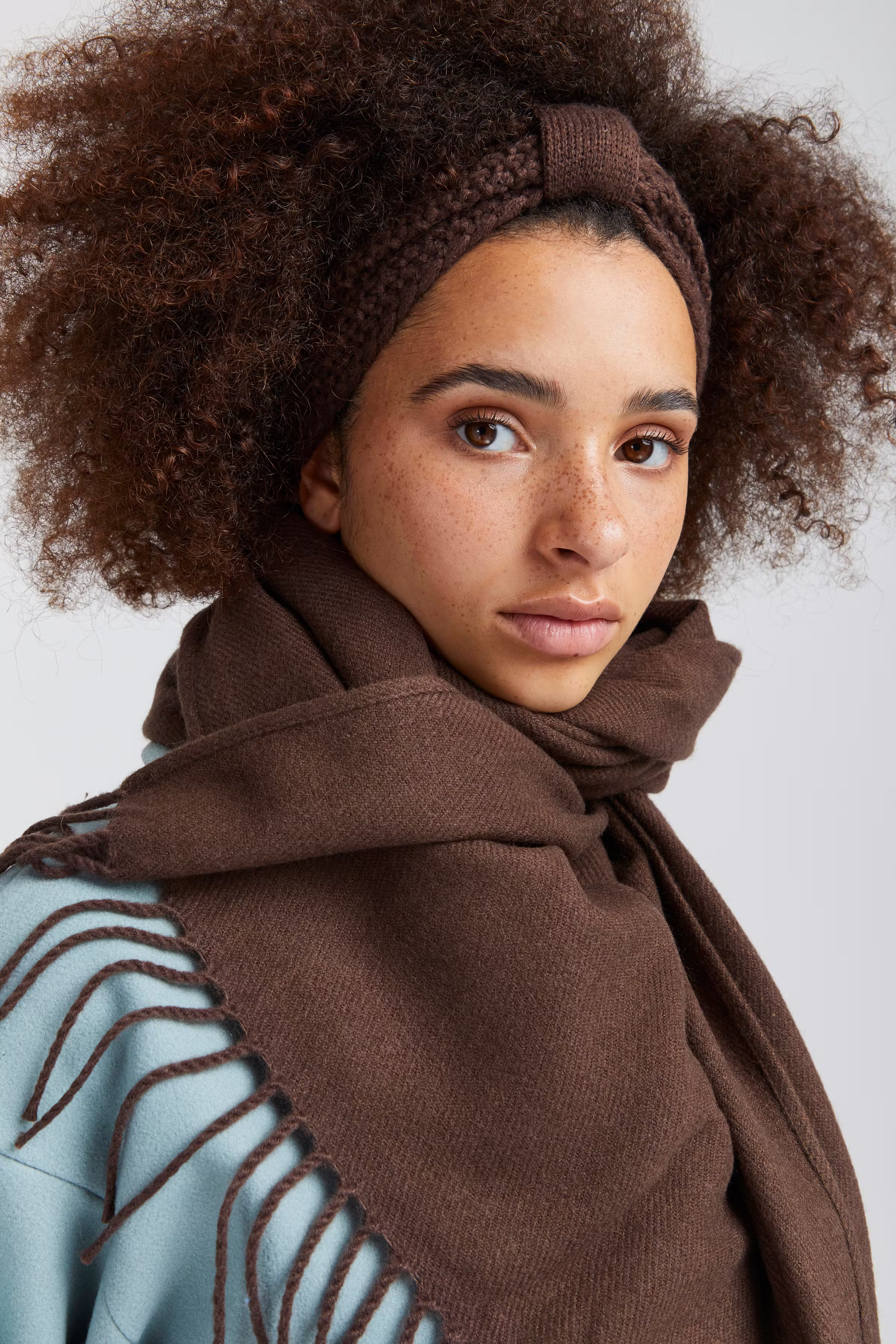 IAIVALU Skjerf LOOKBOOK DETAIL 20117214-191015