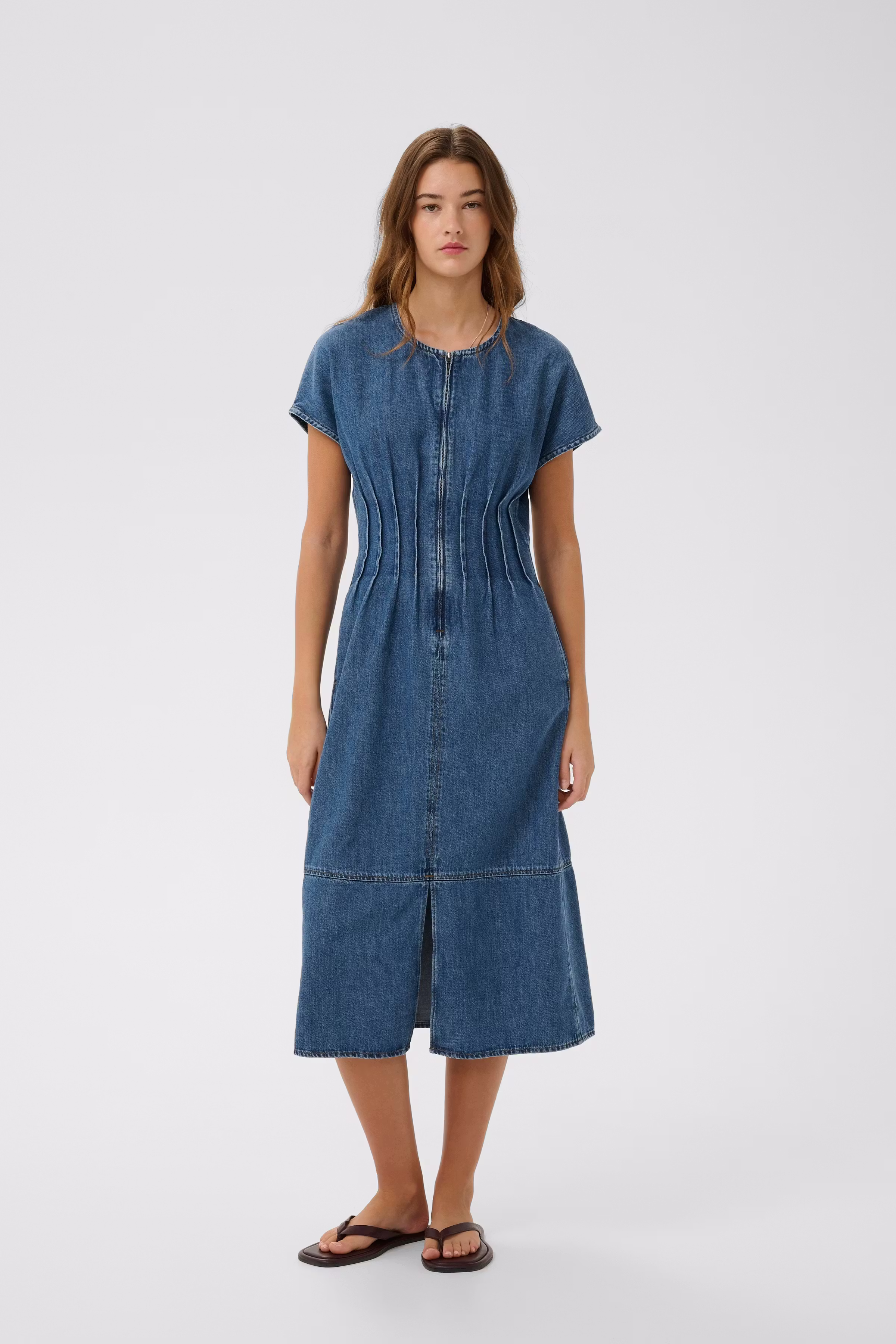 BenovaIW Kjole LOOKBOOK FRONT 30111208-300325