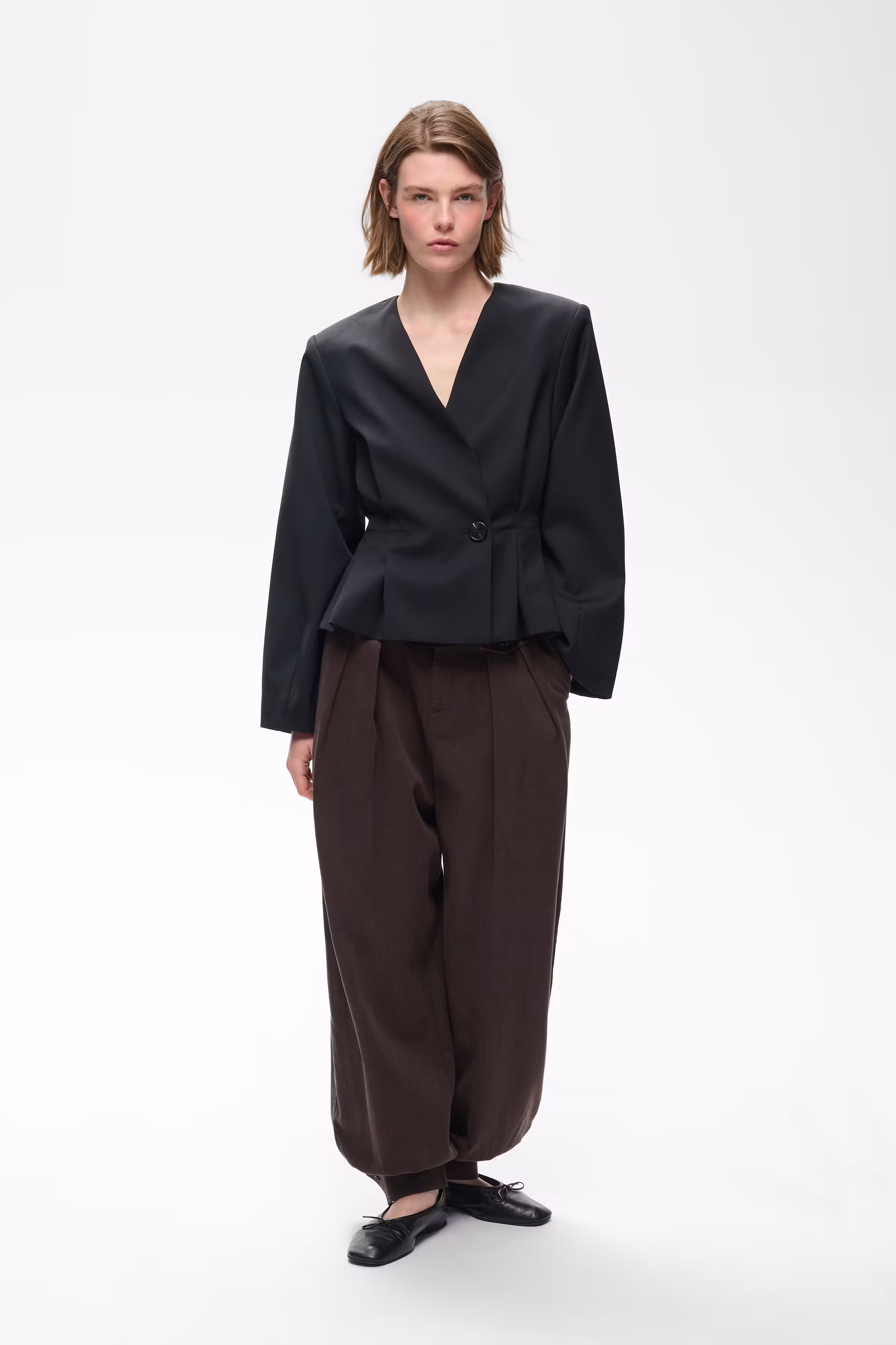 CARAHIW Blazer LOOKBOOK FRONT 30112889-194008