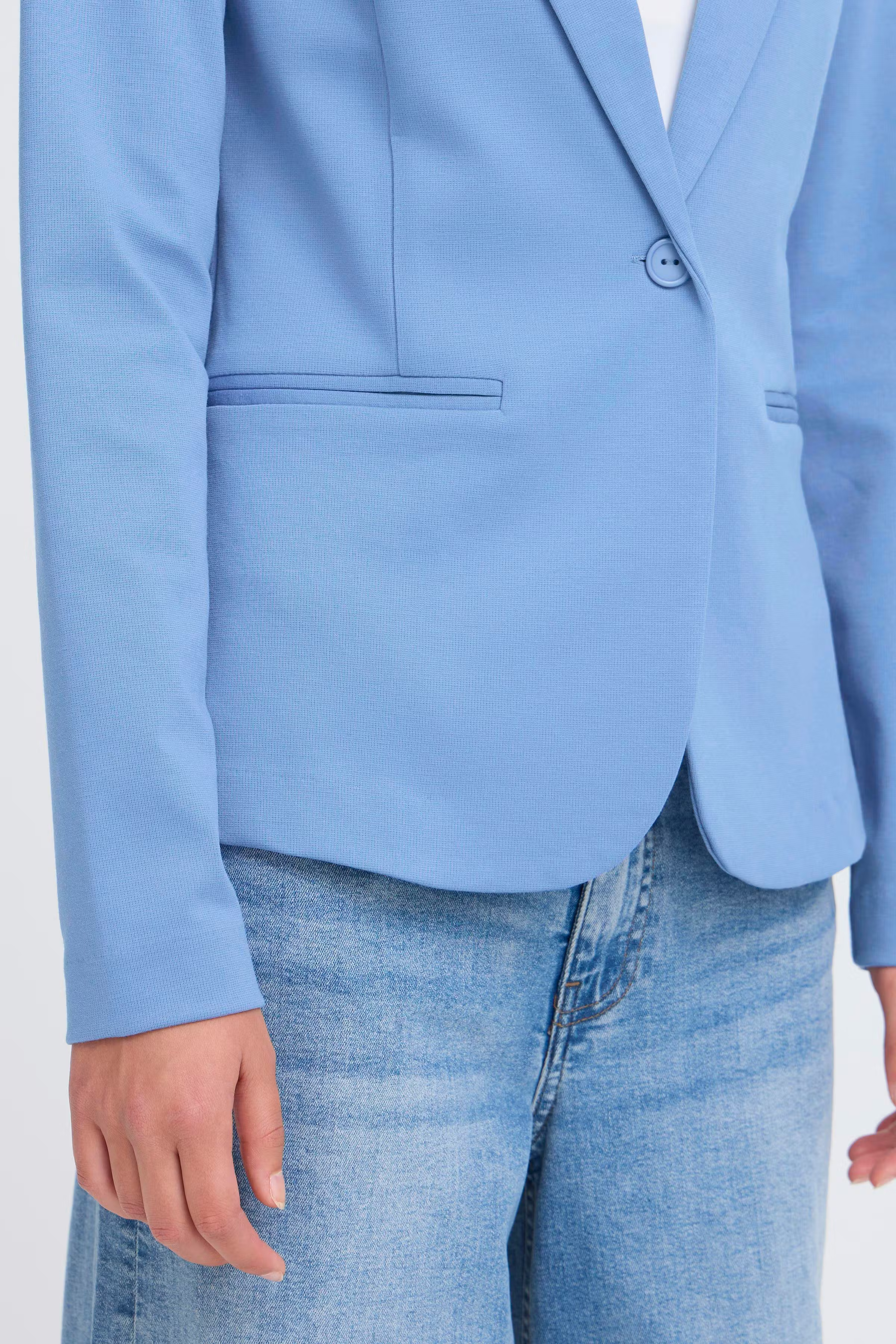 IHKATE Blazer LOOKBOOK DETAIL 20101801-183937