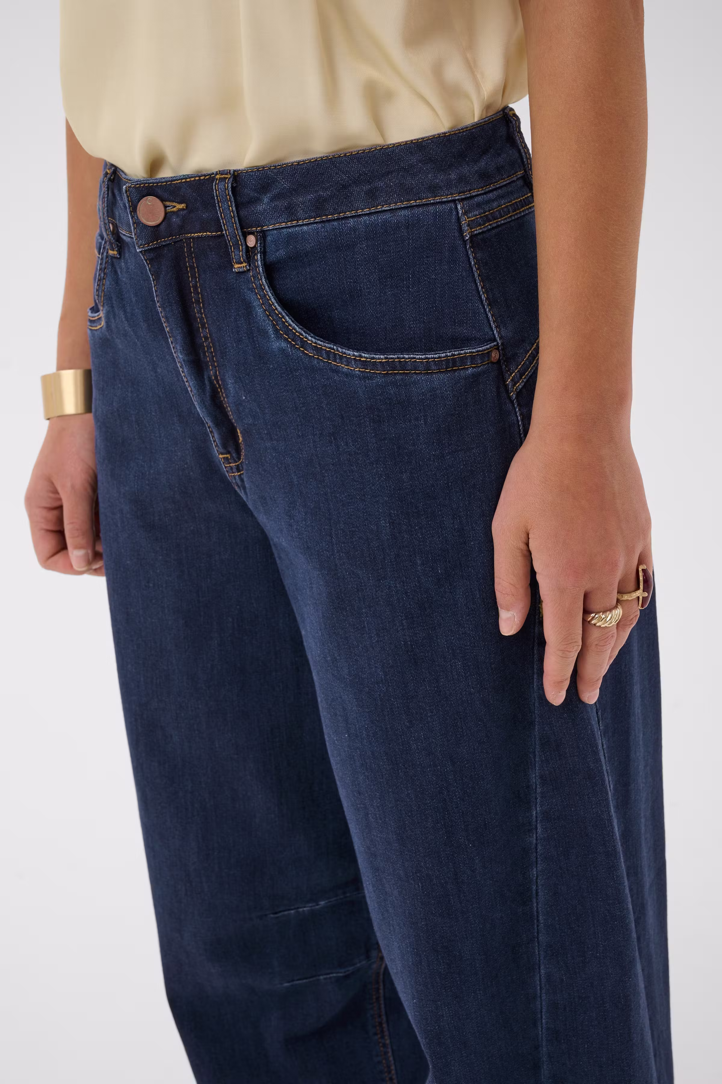 CRBahren Barrel Jeans LOOKBOOK DETAIL 10614217-100114