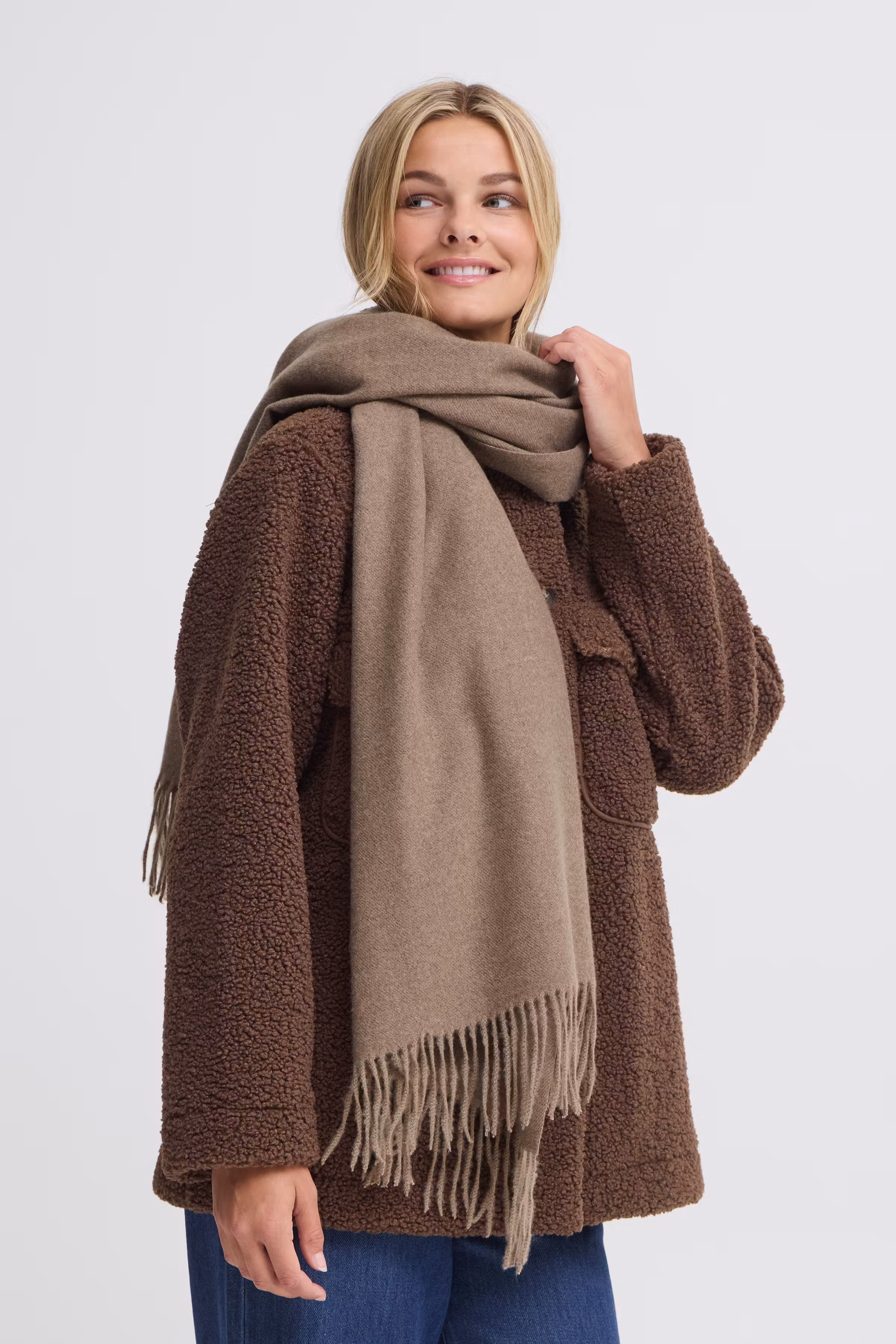 FRPASMIRA Tørklæde LOOKBOOK FRONT 20616170-1909161