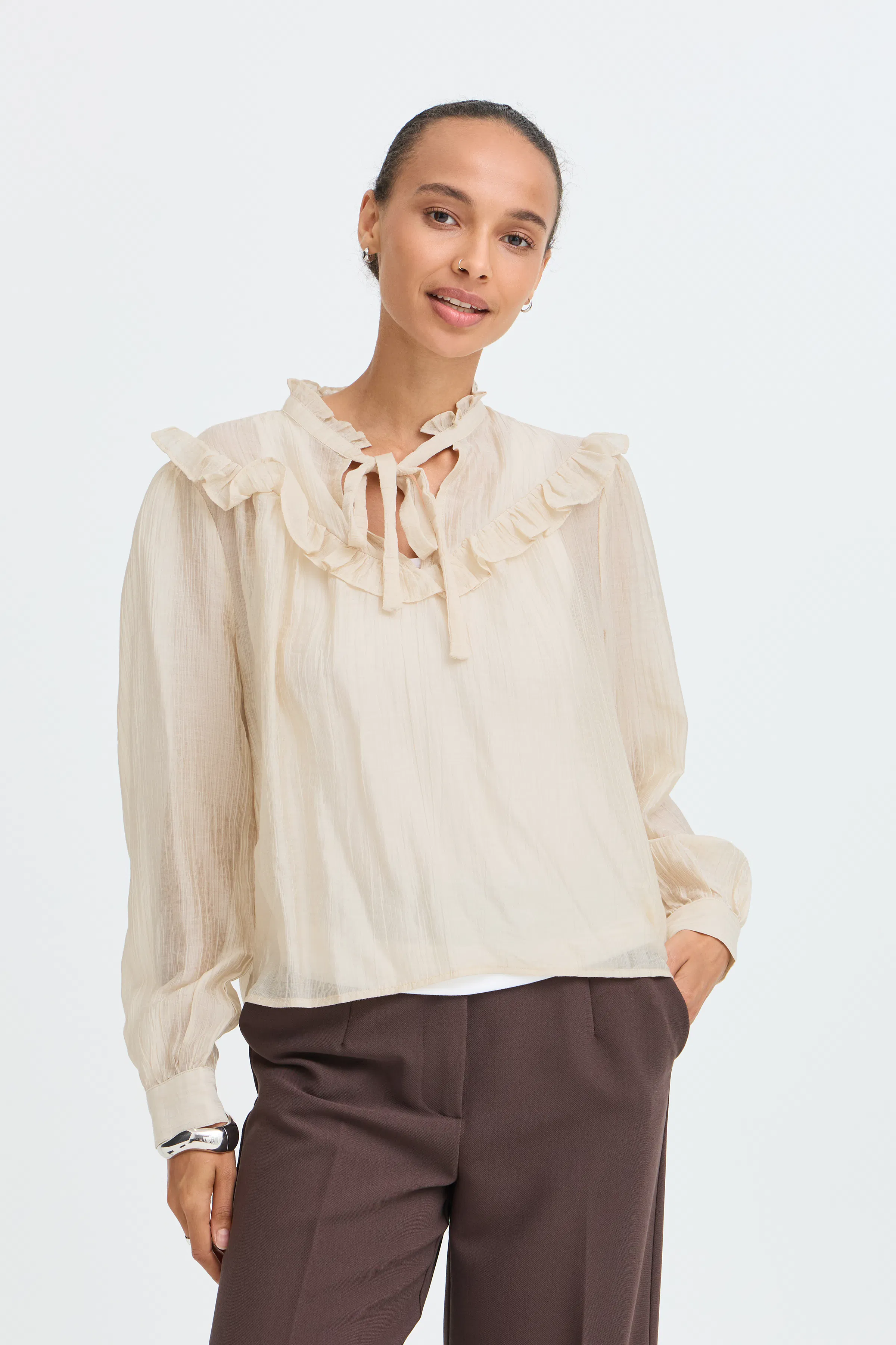 BYXGENNA Bluse LOOKBOOK FRONT 20820299-151304