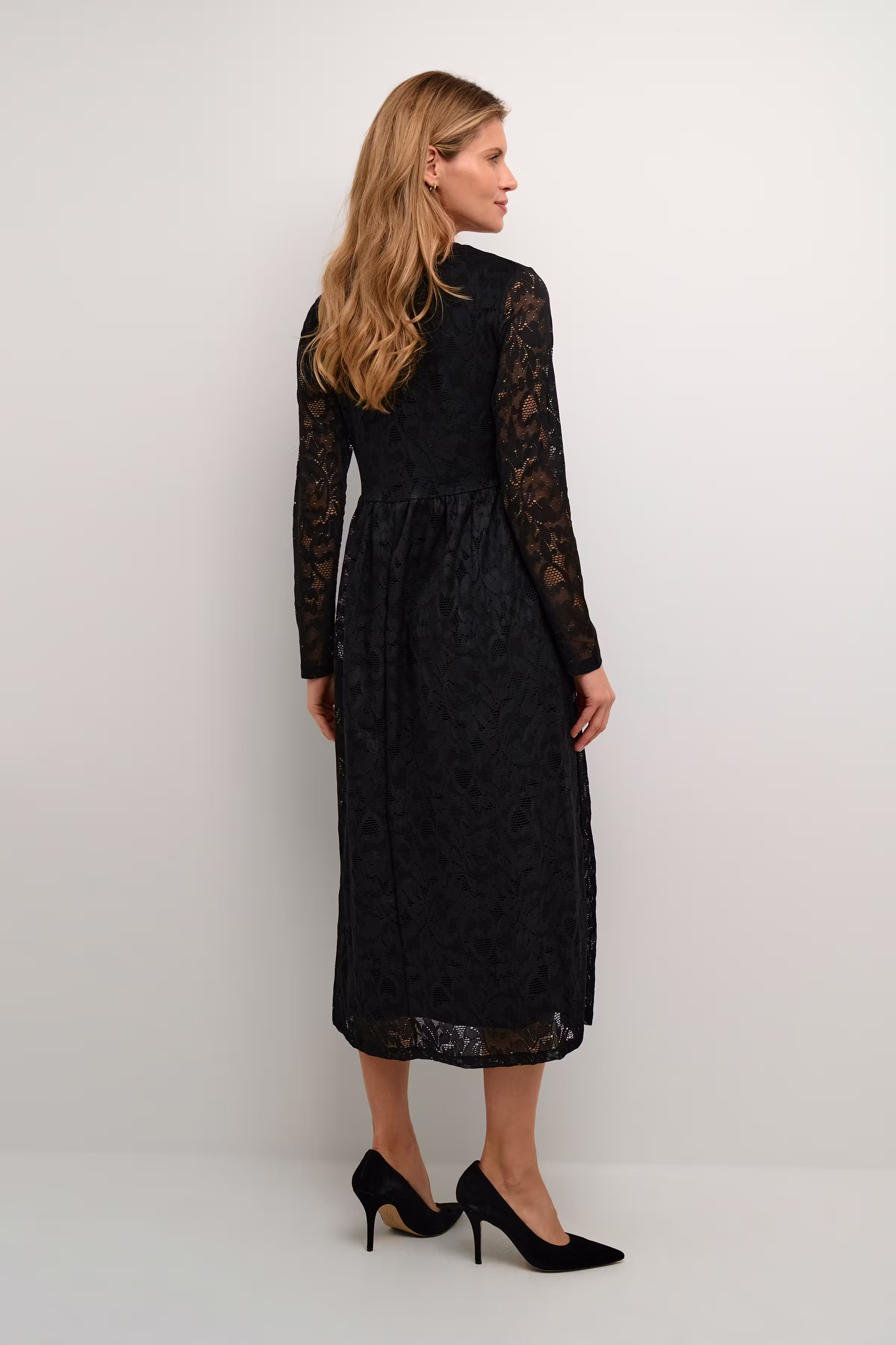 CUnicole blondekjole LOOKBOOK BACK 50109500-500012