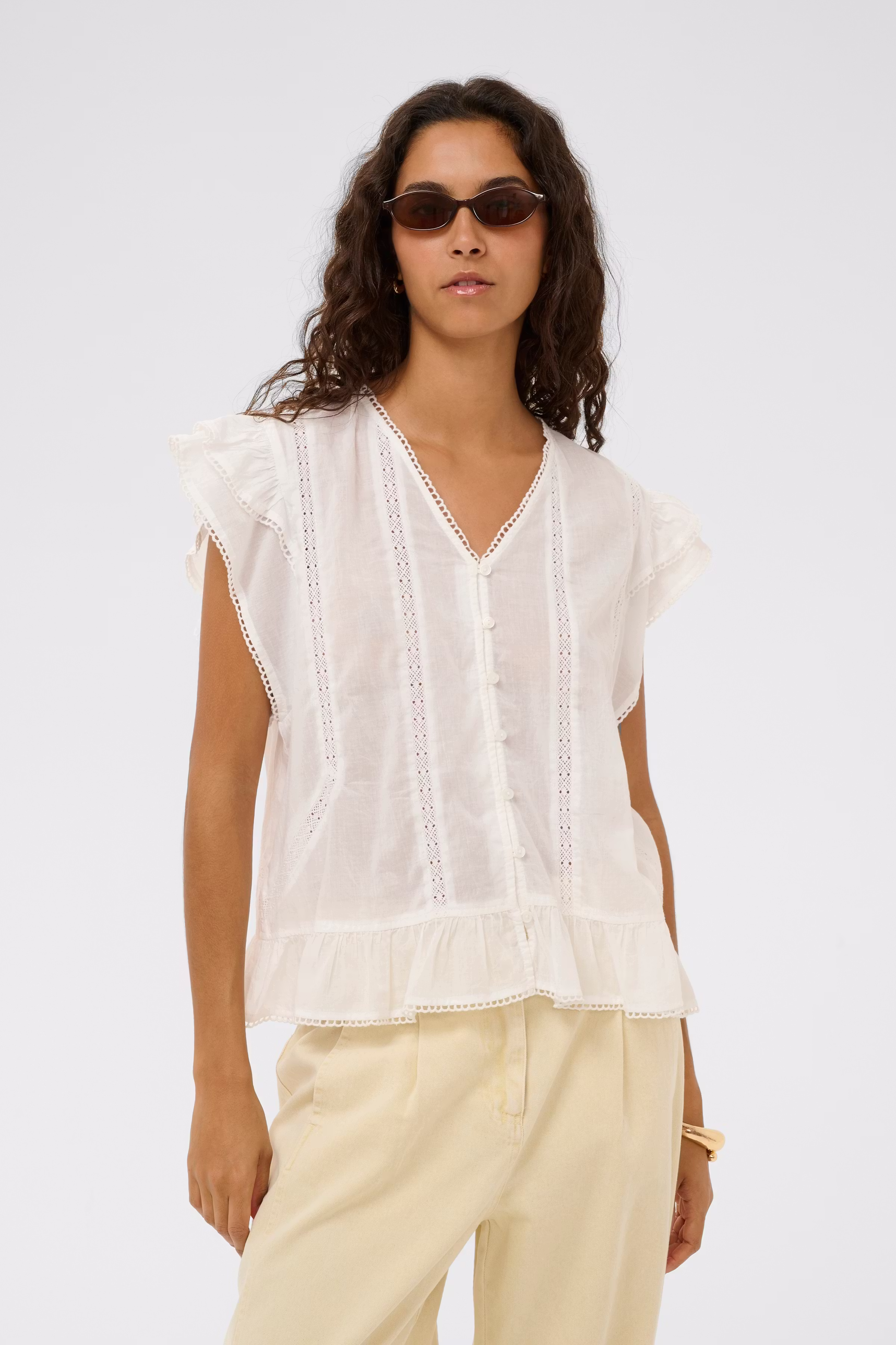 SLRuna Top LOOKBOOK FRONT 30409145-111001