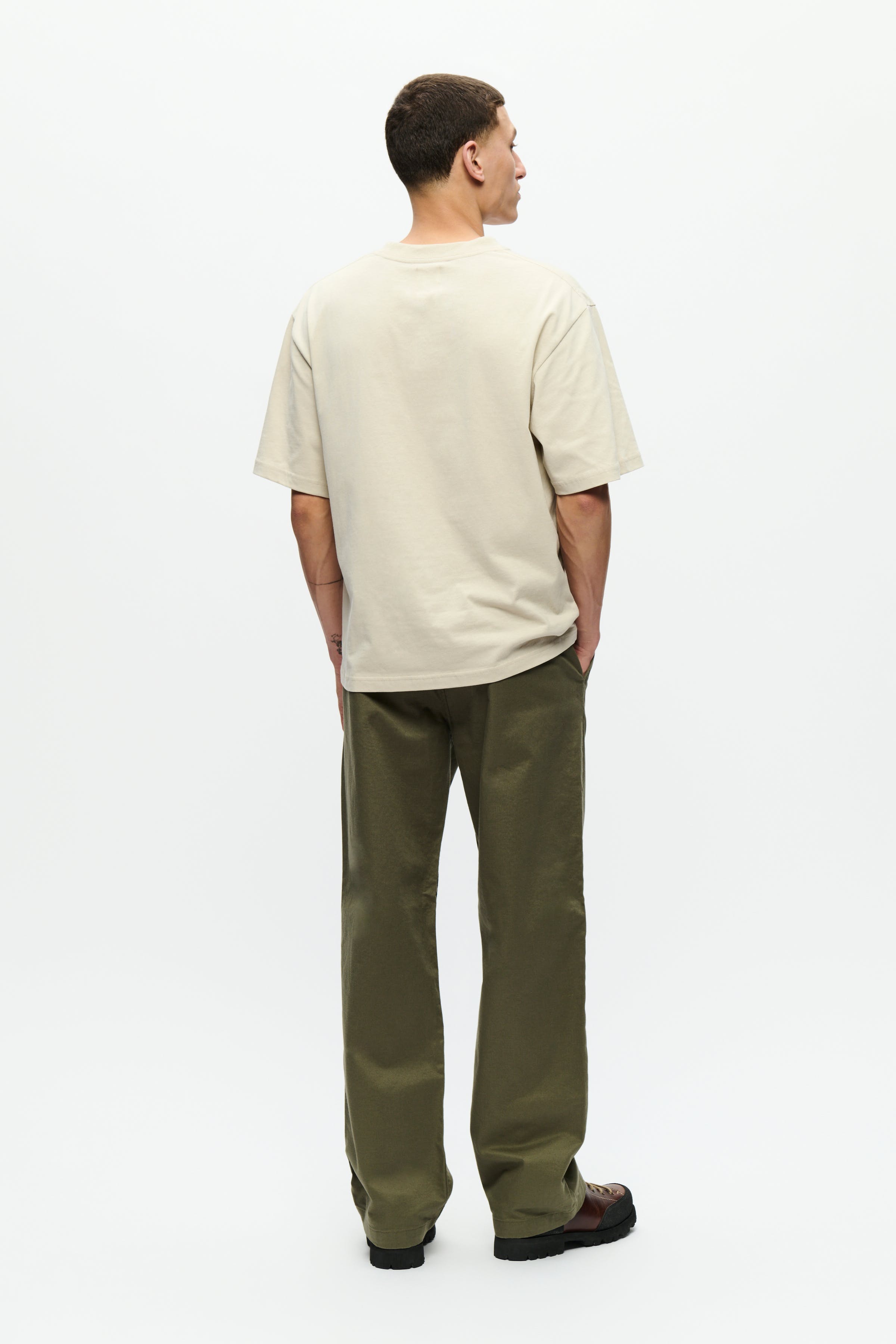 WWLiam T-shirt LOOKBOOK BACK 30251546-144500