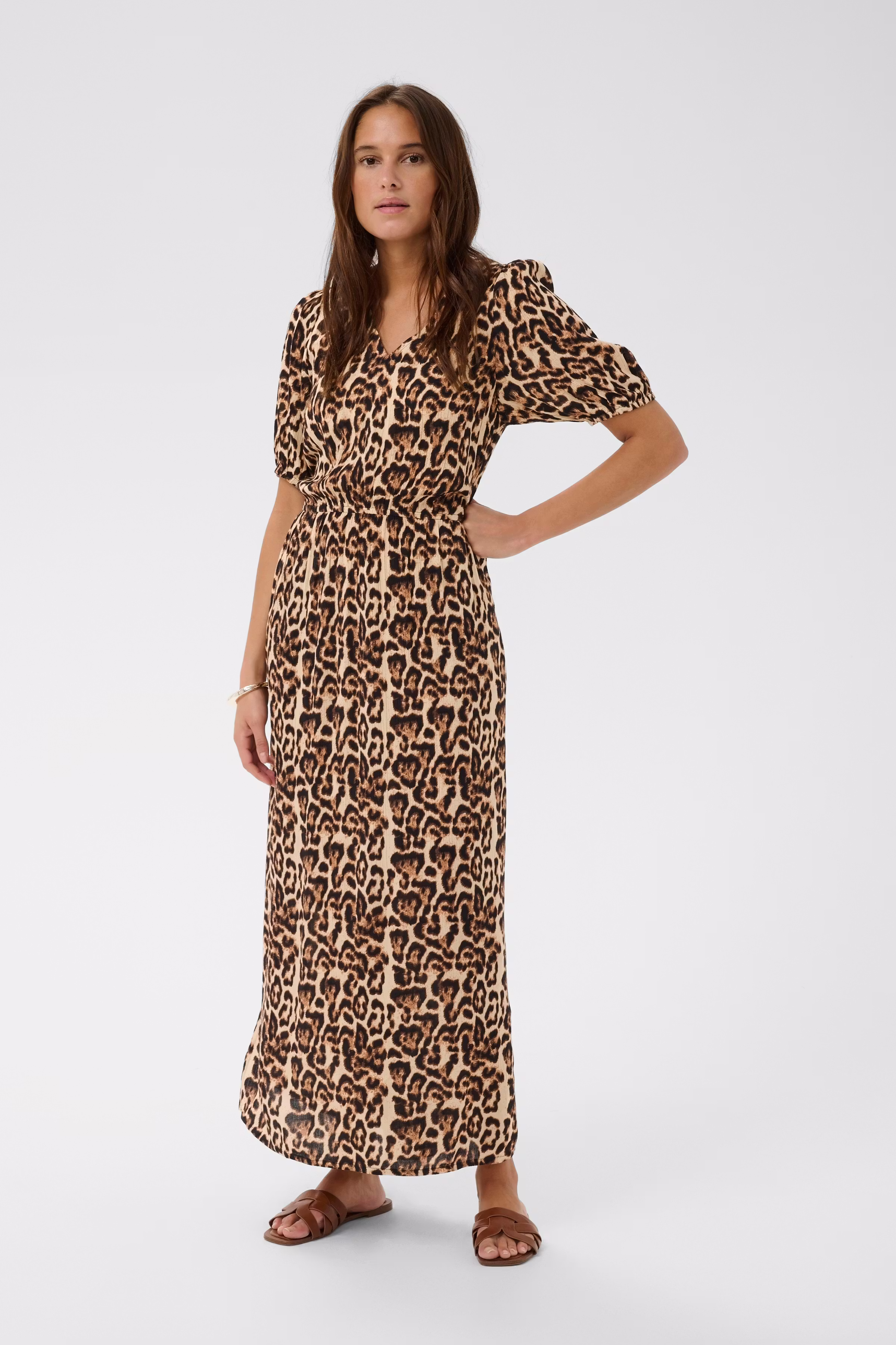 KAisolde Kleid LOOKBOOK FRONT 10507514-107281