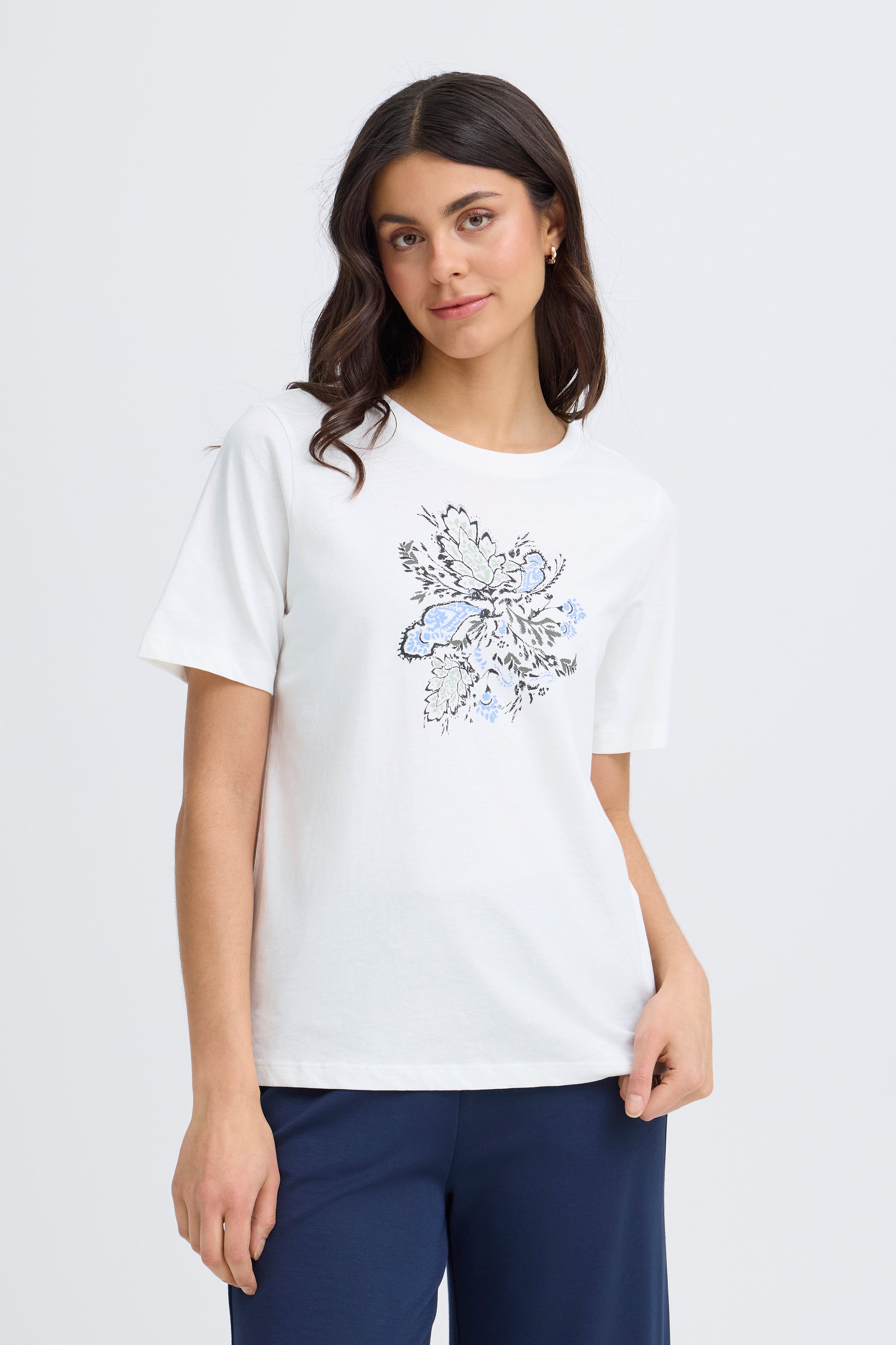 FRFELICIA T-shirt LOOKBOOK FRONT 20617656-900006200