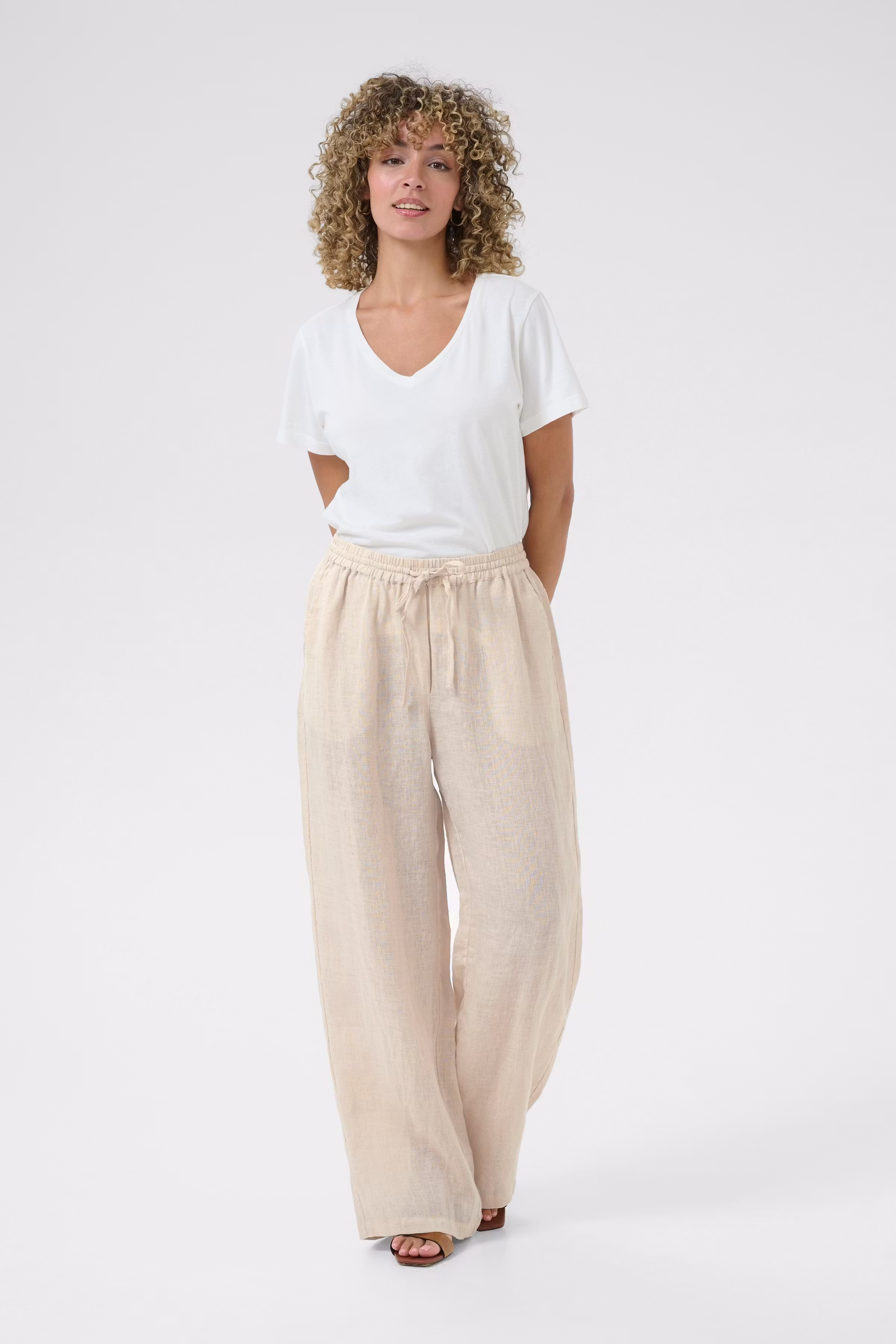 CRBellis Trousers LOOKBOOK FRONT 10615410-104537