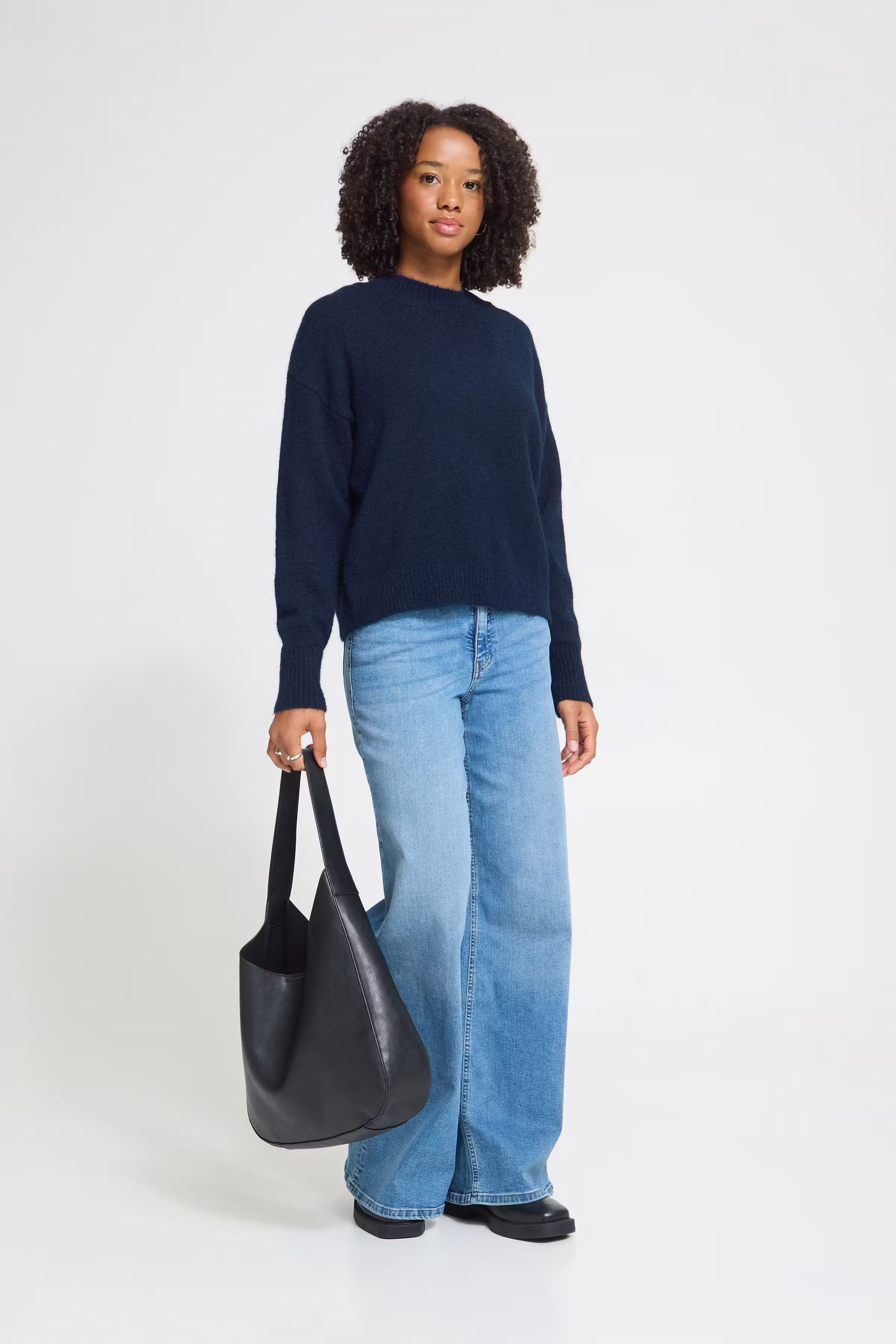 IHSAGE Pullover LOOKBOOK FRONT 20126702-193831