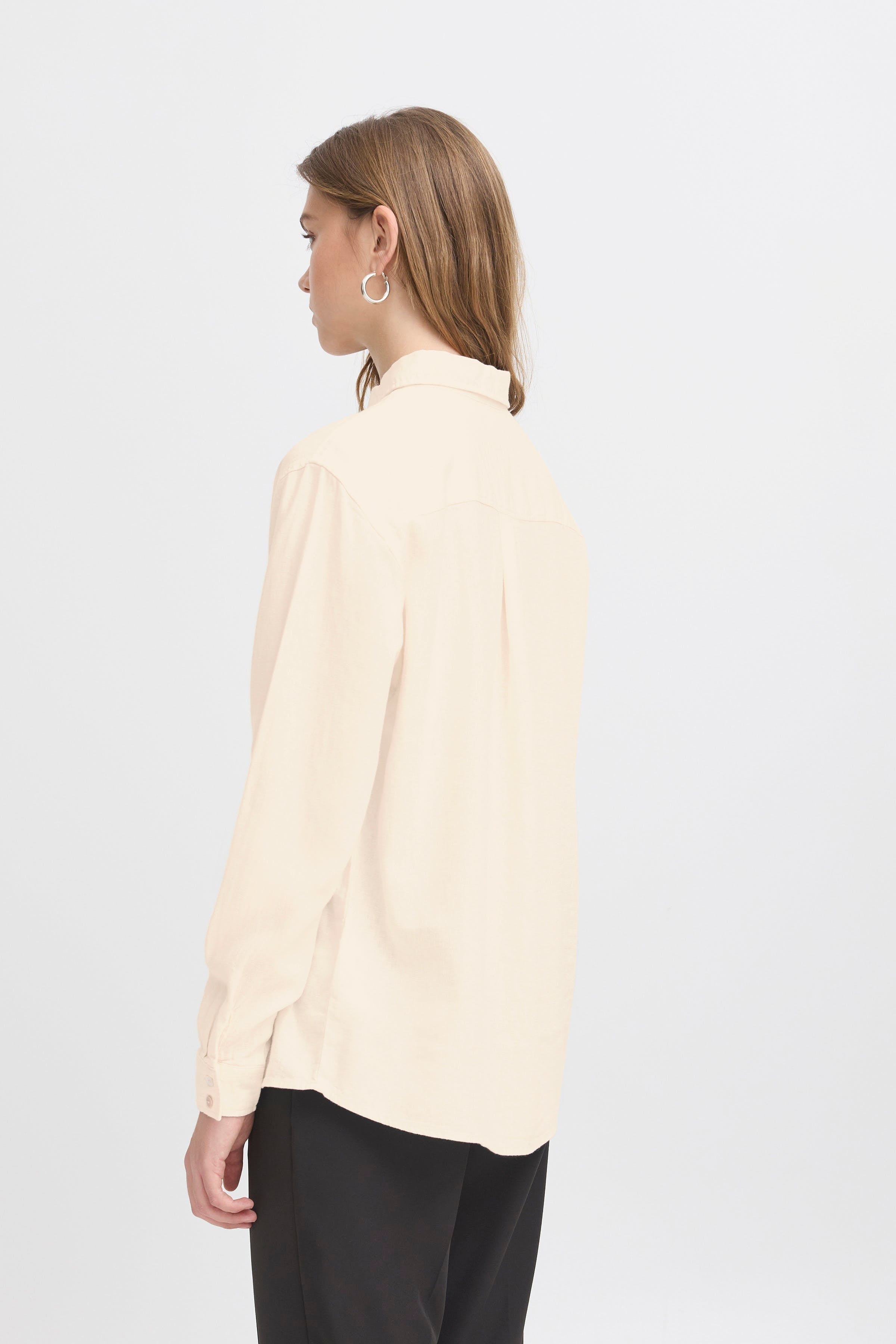 IHLINNO Långärmad skjorta LOOKBOOK BACK 20122920-204424