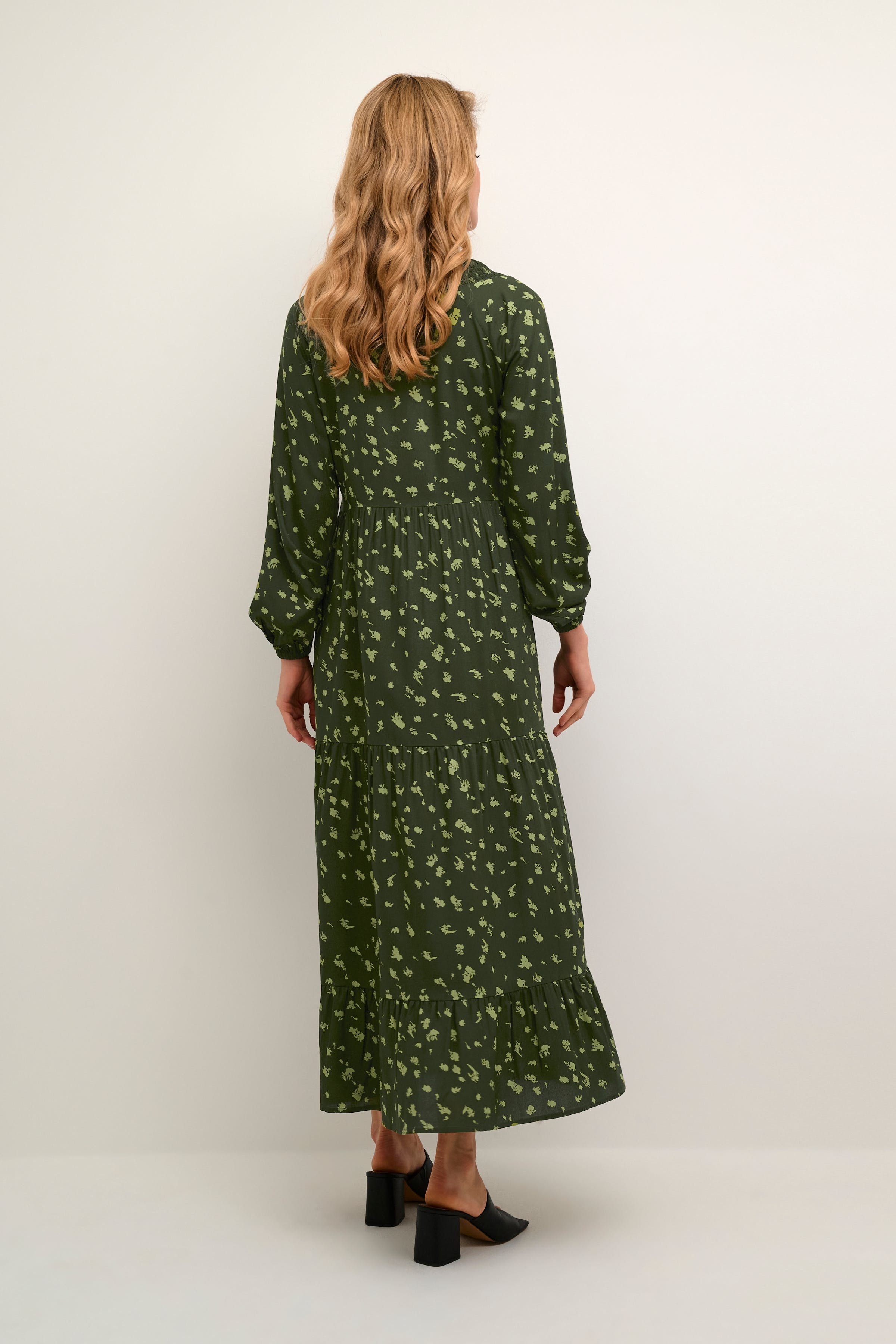 BPpolina Klänning LOOKBOOK BACK 10590523-104979B