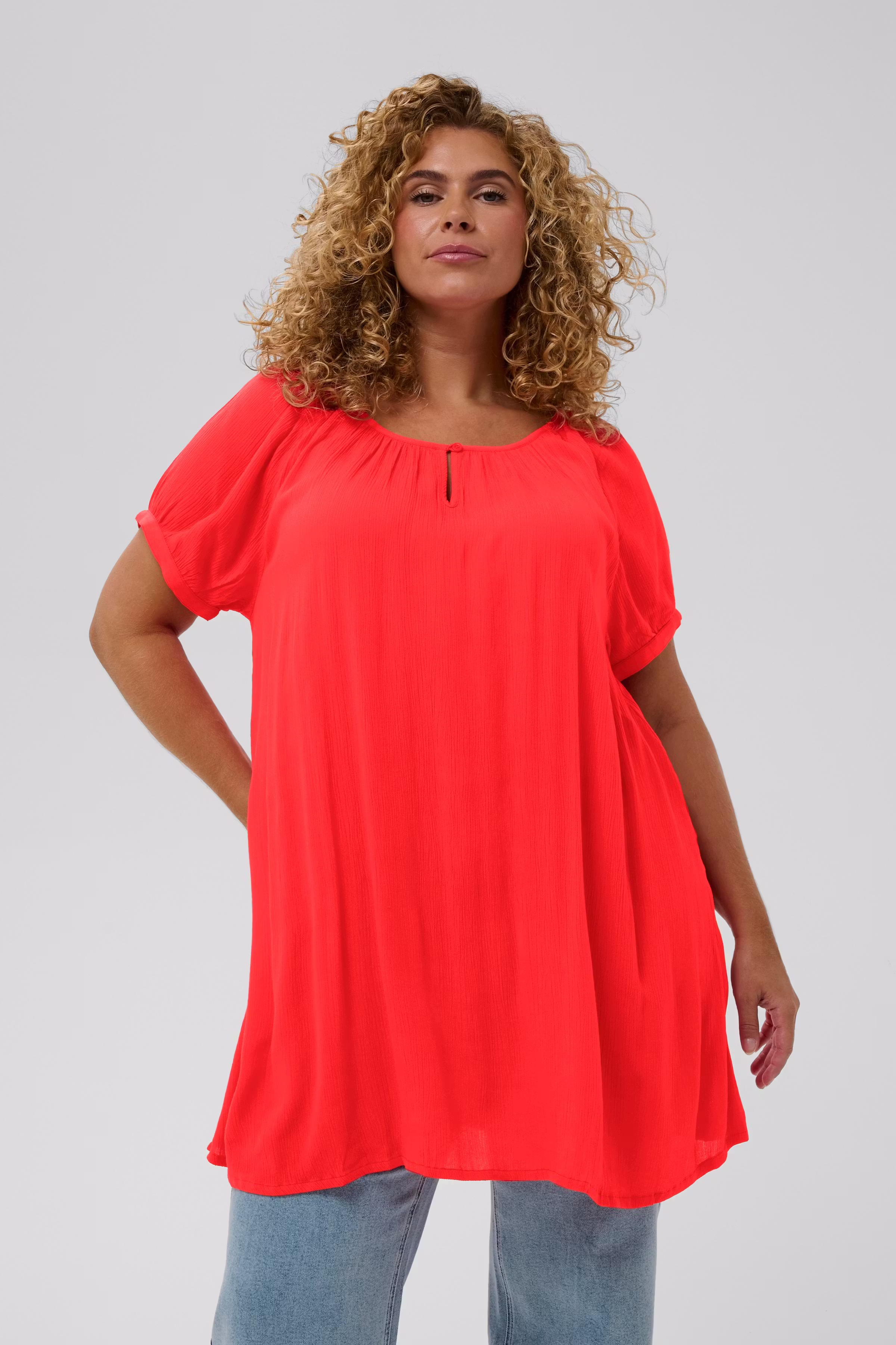 KCami Tunic LOOKBOOK FRONT 10580097-171664