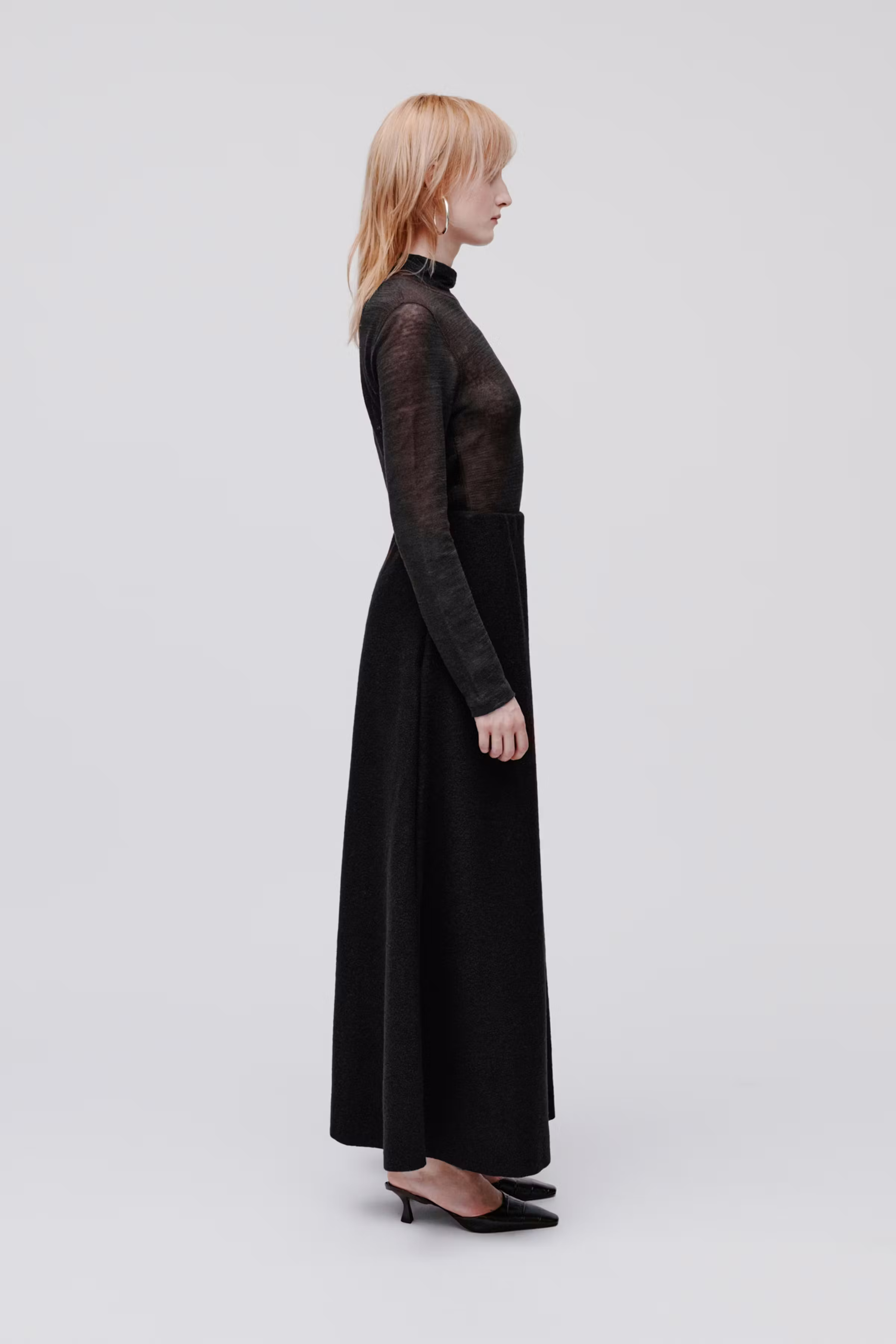 SABRINA Skirt LOOKBOOK FRONT 30600650-BK999