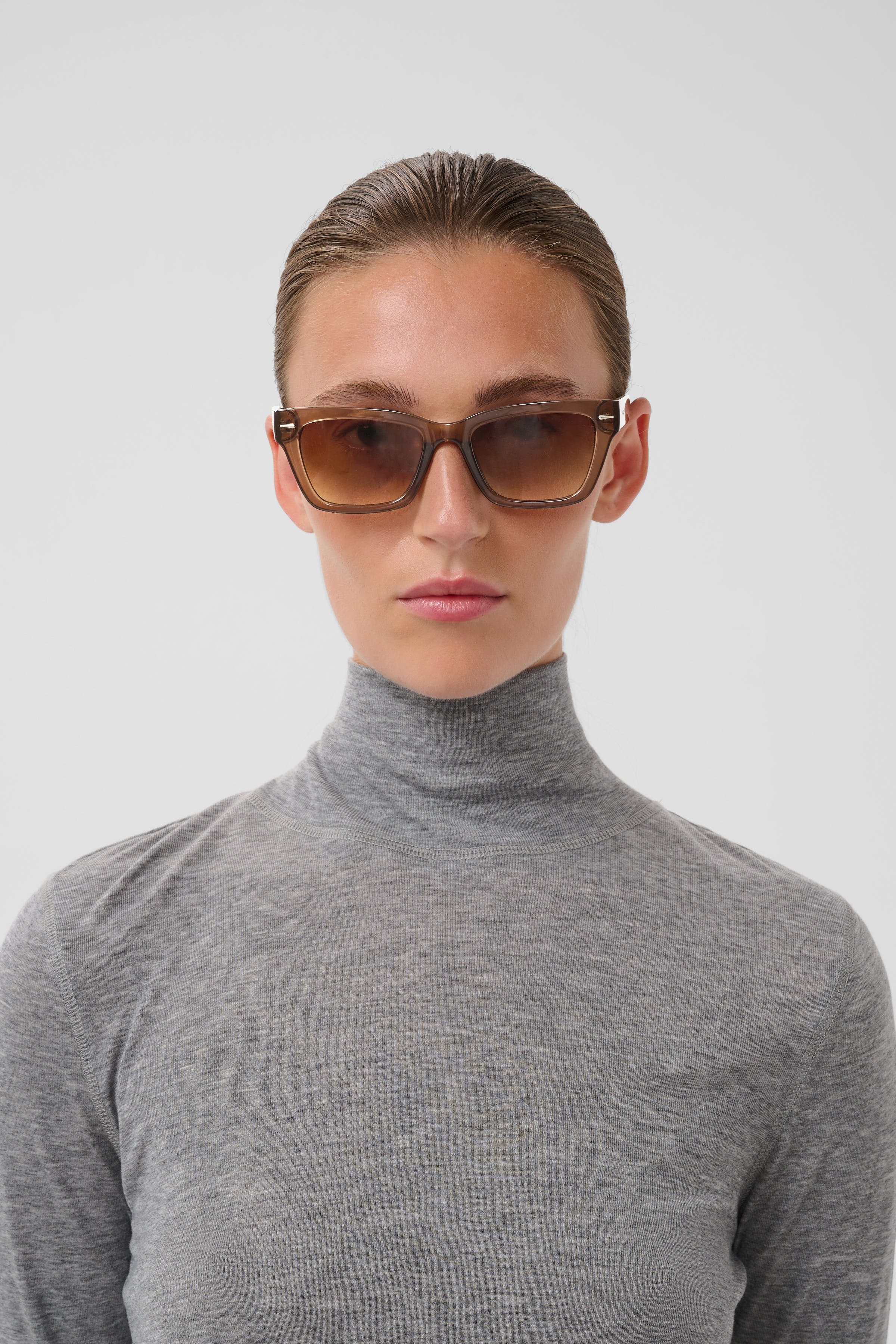 SLCenya Solglasögon LOOKBOOK FRONT 30408950-190808